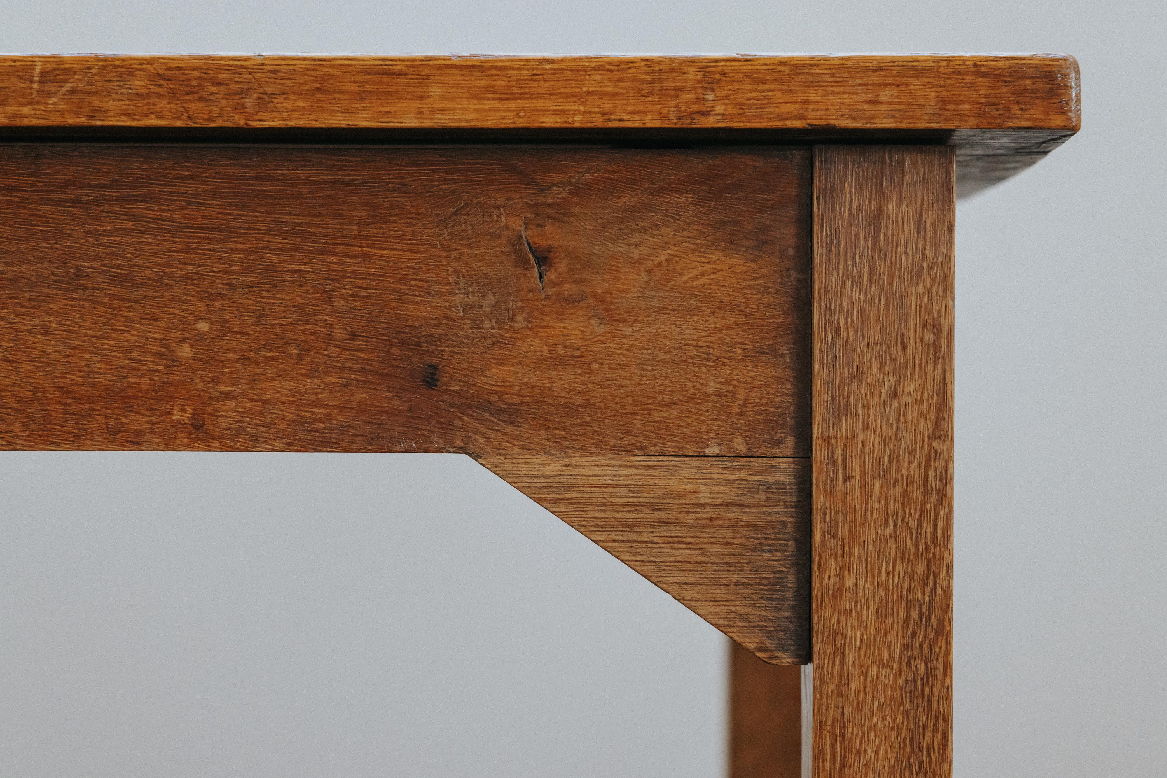 Vintage Oak Bistro Table From France, CIrca 1950 en venta 1