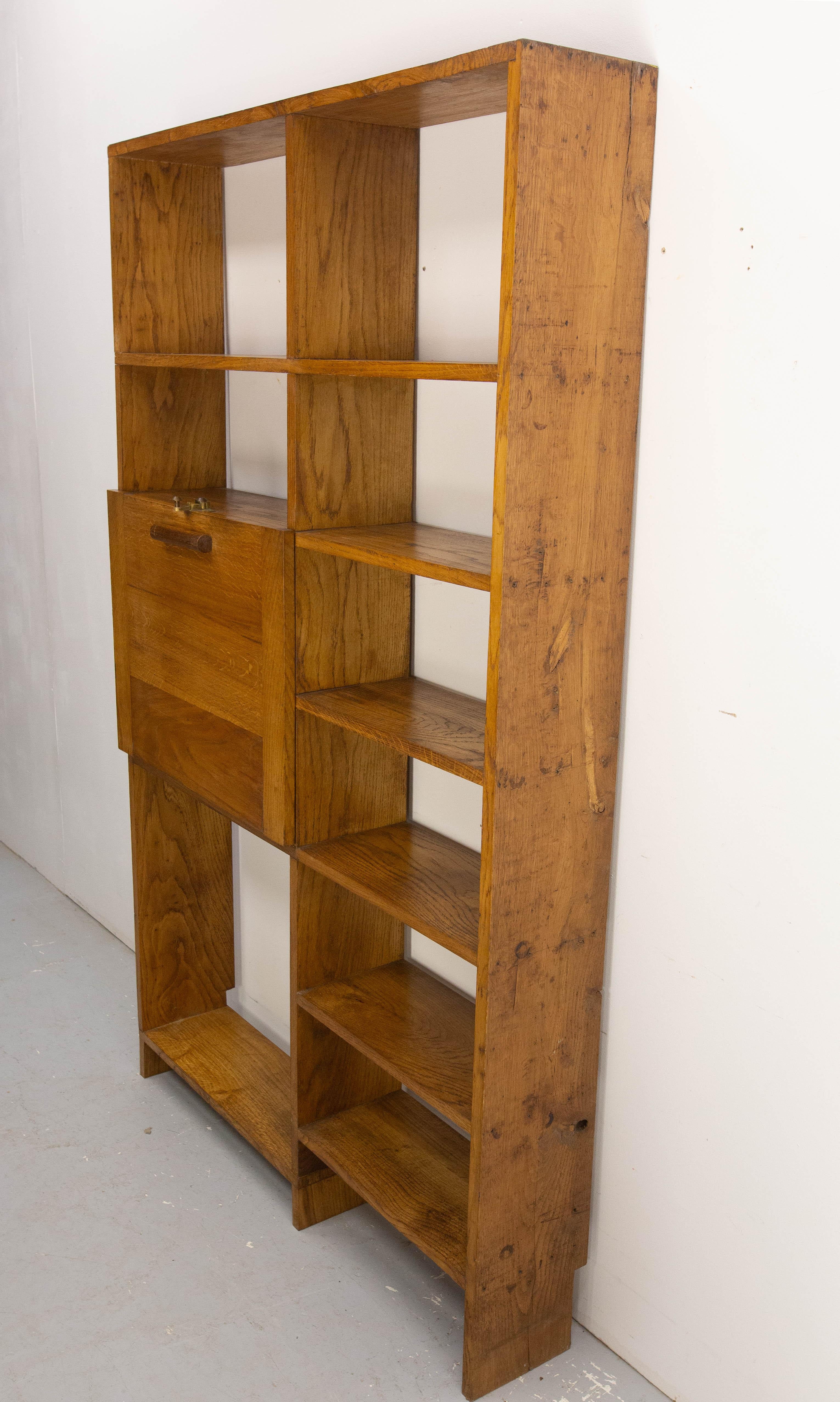 Francese Vintage Oak Bookcase Folding Desk Shelves French Midcentury in vendita