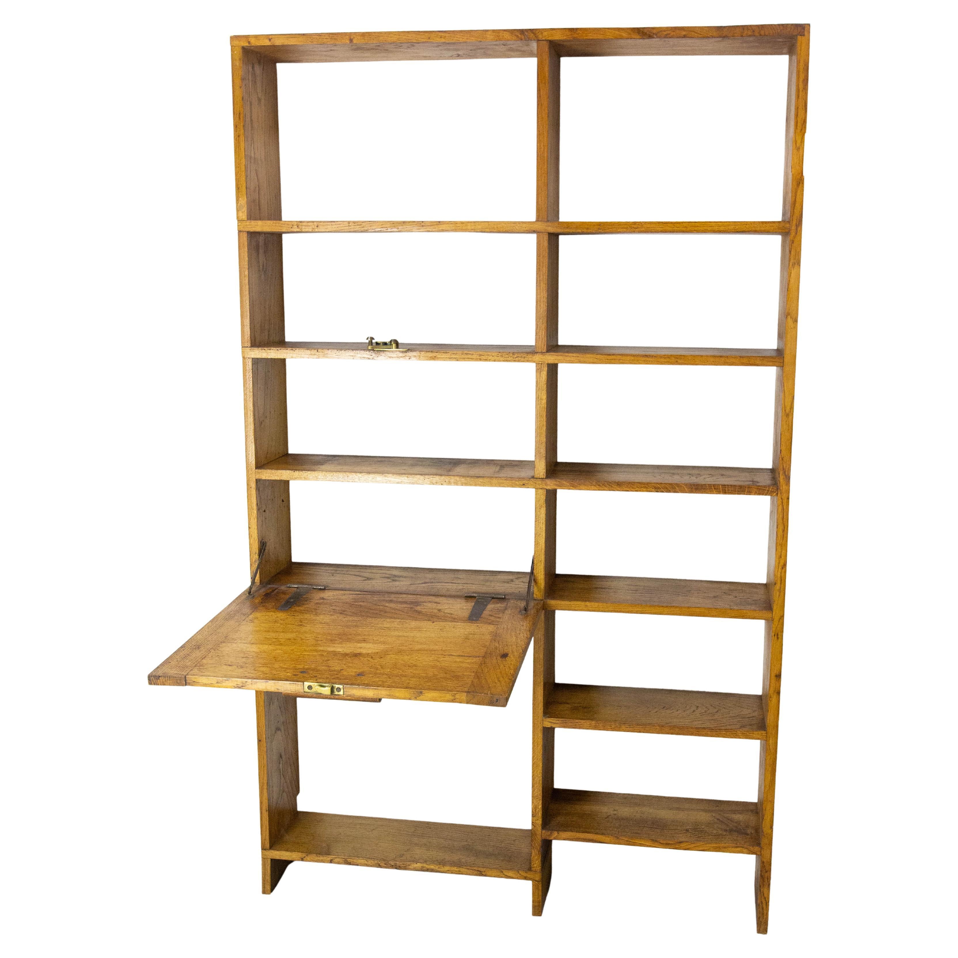 Vintage Oak Bookcase Folding Desk Shelves French Midcentury In condizioni buone in vendita a Labrit, Landes