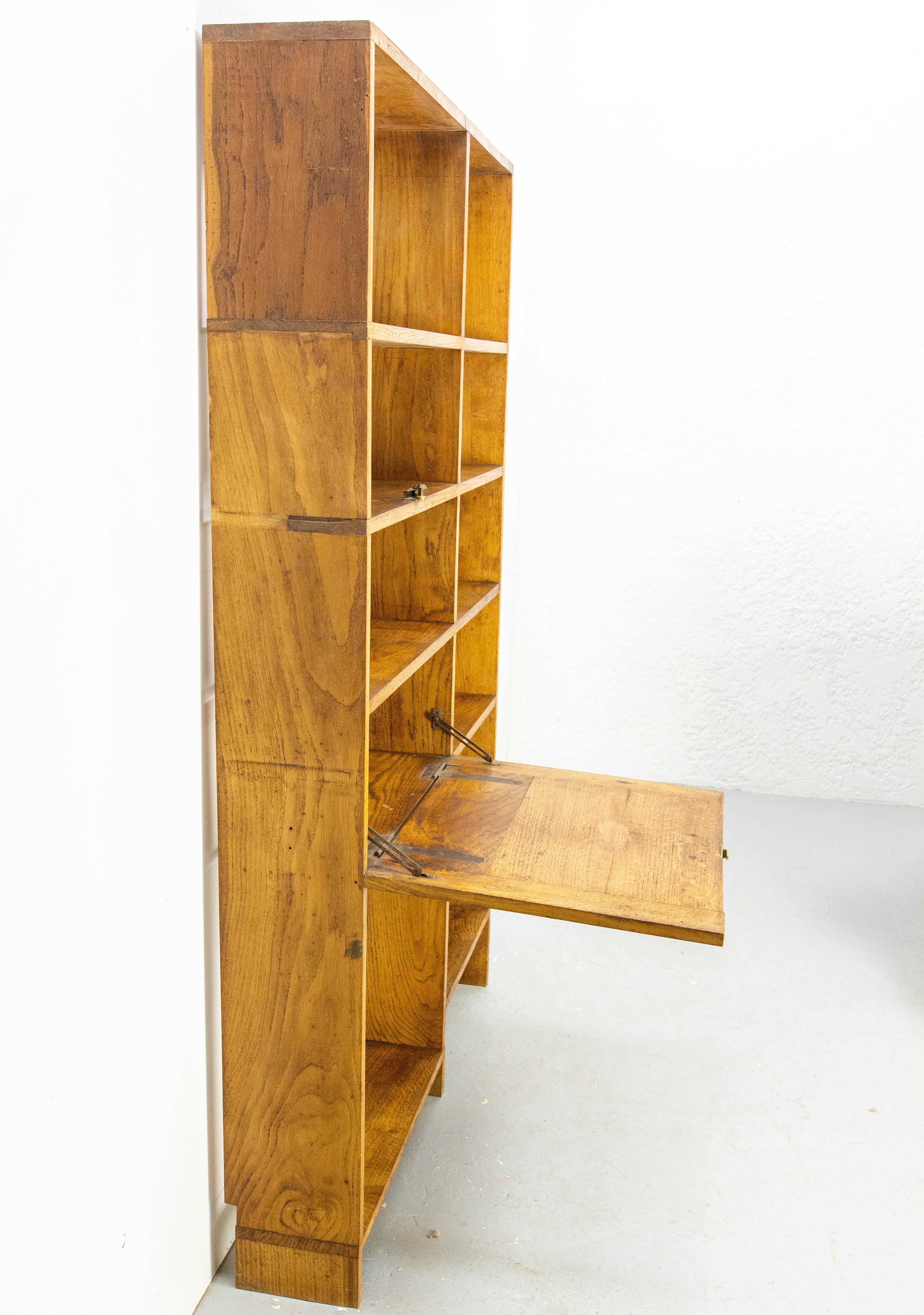 Quercia Vintage Oak Bookcase Folding Desk Shelves French Midcentury in vendita
