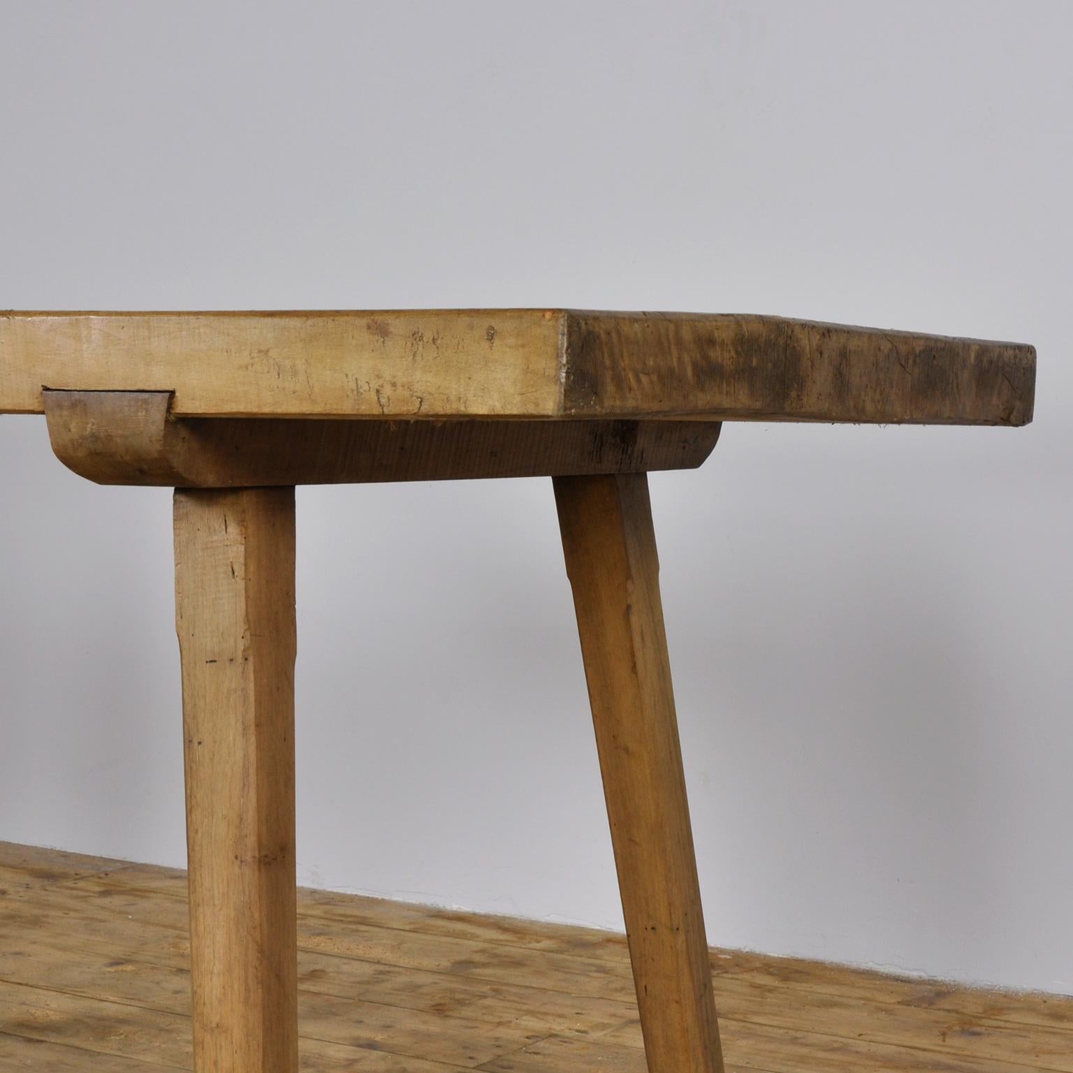 Vintage Oak Butcher's Block Table or Farm Table, 1930s In Good Condition In Amsterdam, Noord Holland