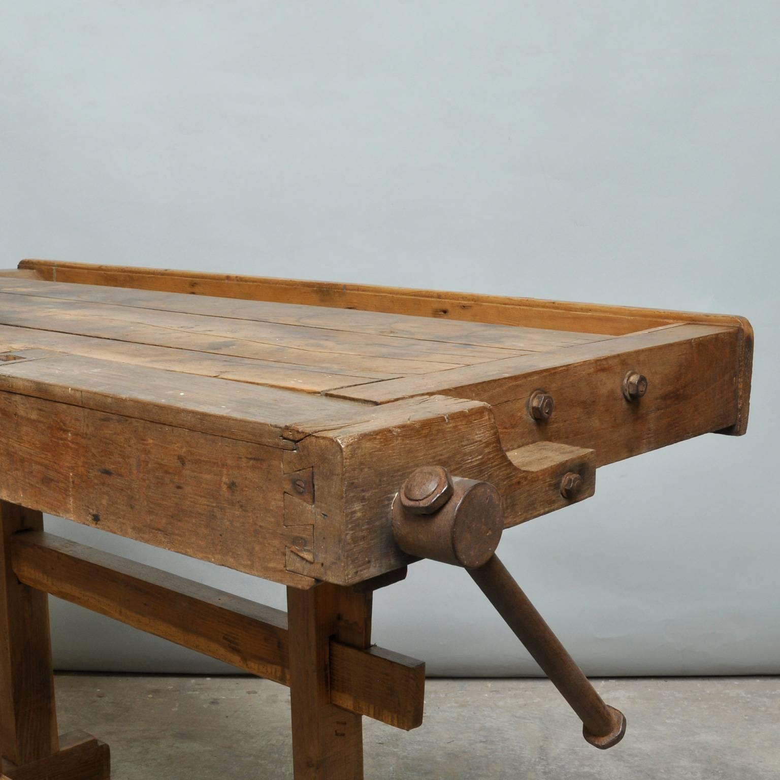Vintage Oak Carpenter's Workbench, 1935 1