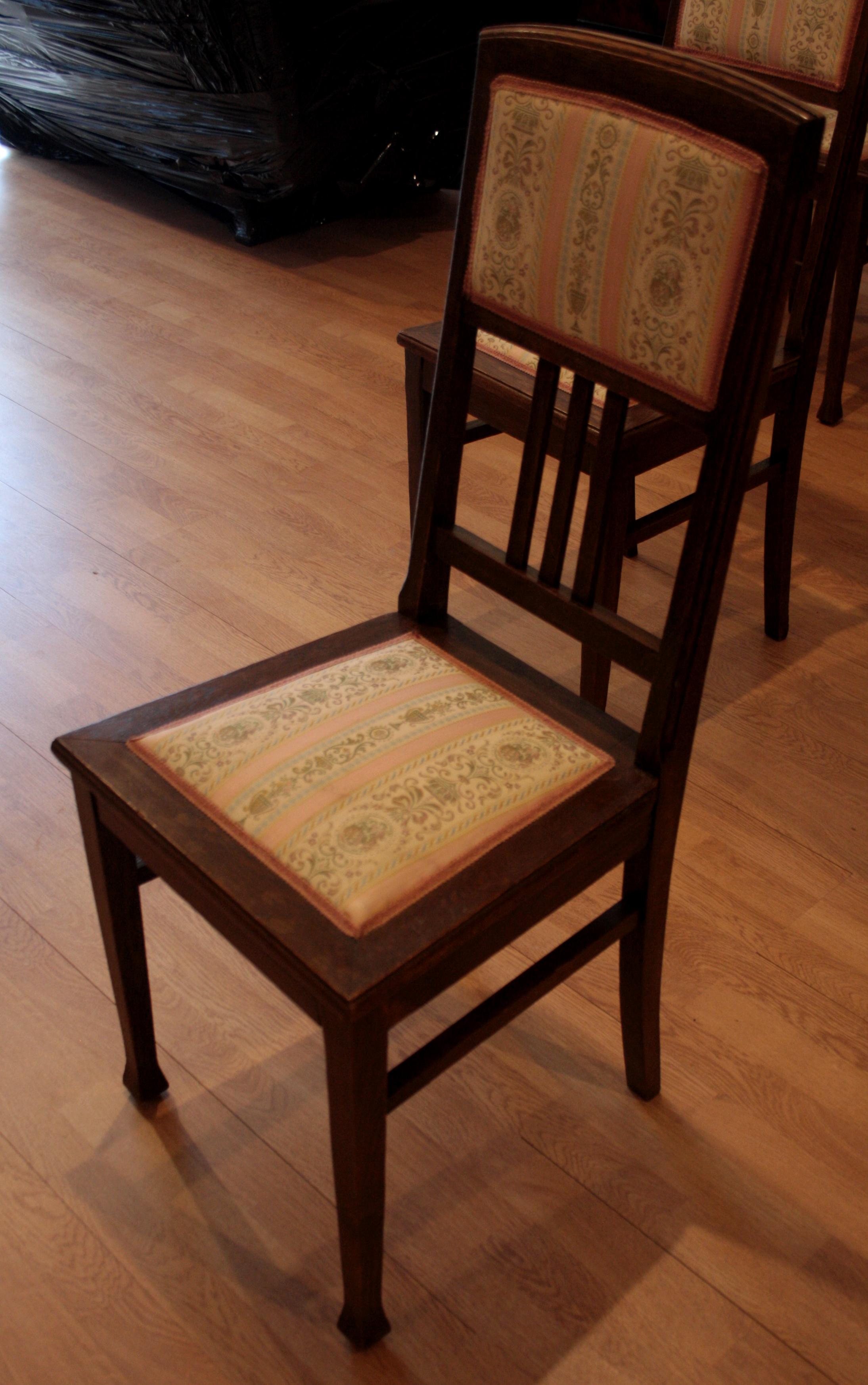 Vintage Oak Chairs, Set of 6 20th Century Classical Revivals Original Silk For Sale 13