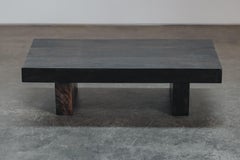 Mesa baja vintage de roble procedente de Francia, circa 1960