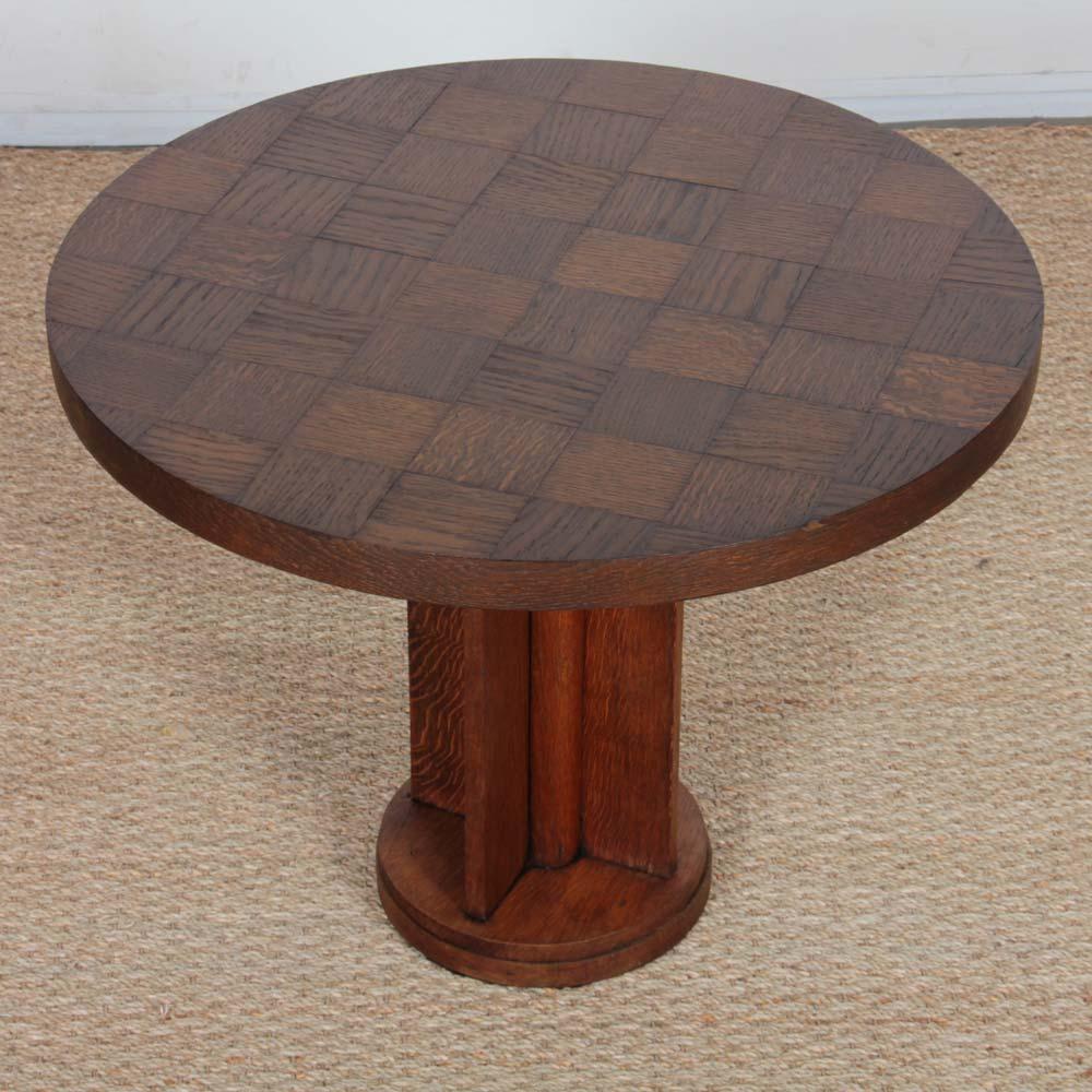 French Vintage oak coffee table from the 1950s For Sale
