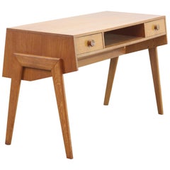 Vintage Oak Desk from Eeka