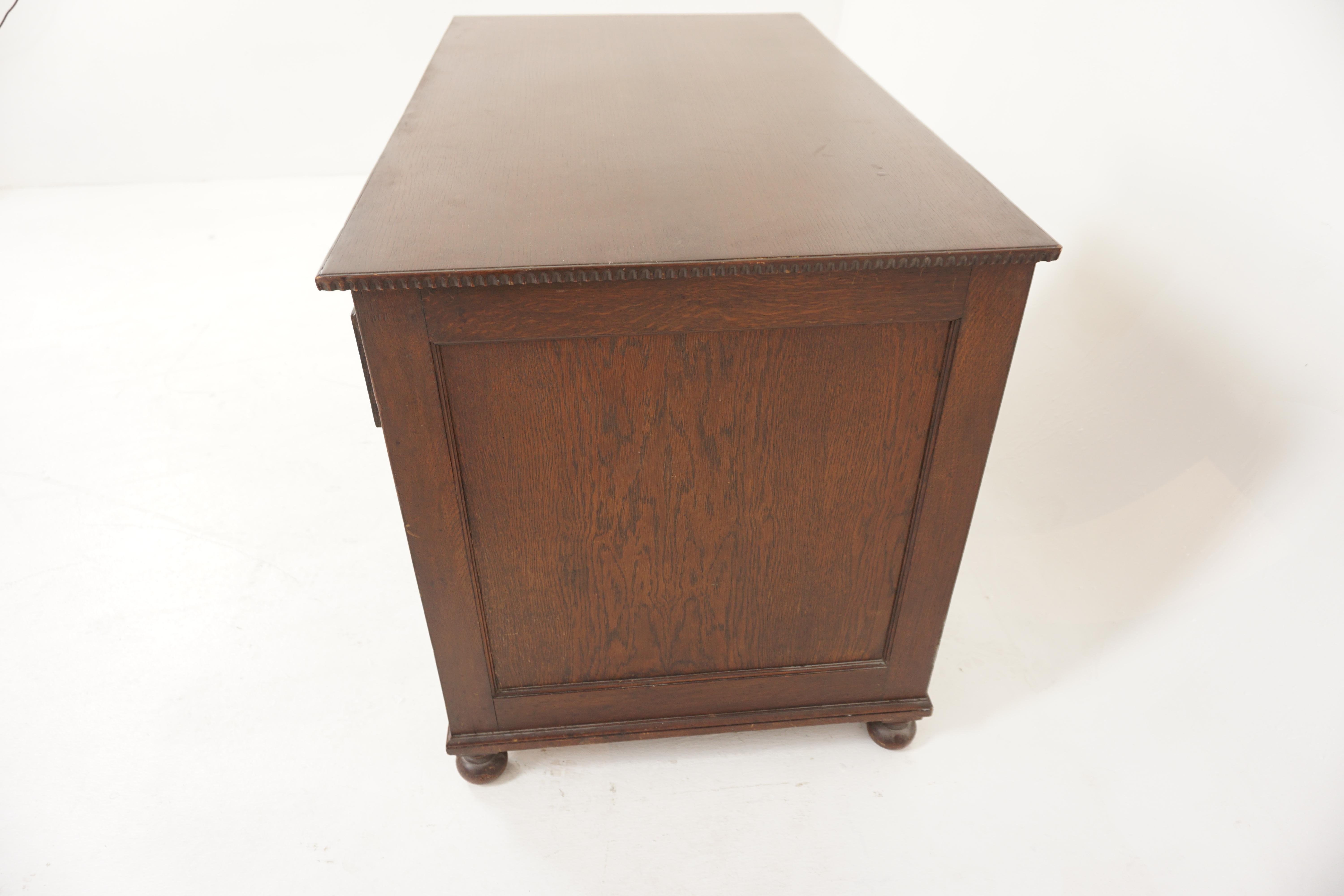 Mid-20th Century Vintage Oak Double Pedestal Desk, Scotland 1930, H350 For Sale