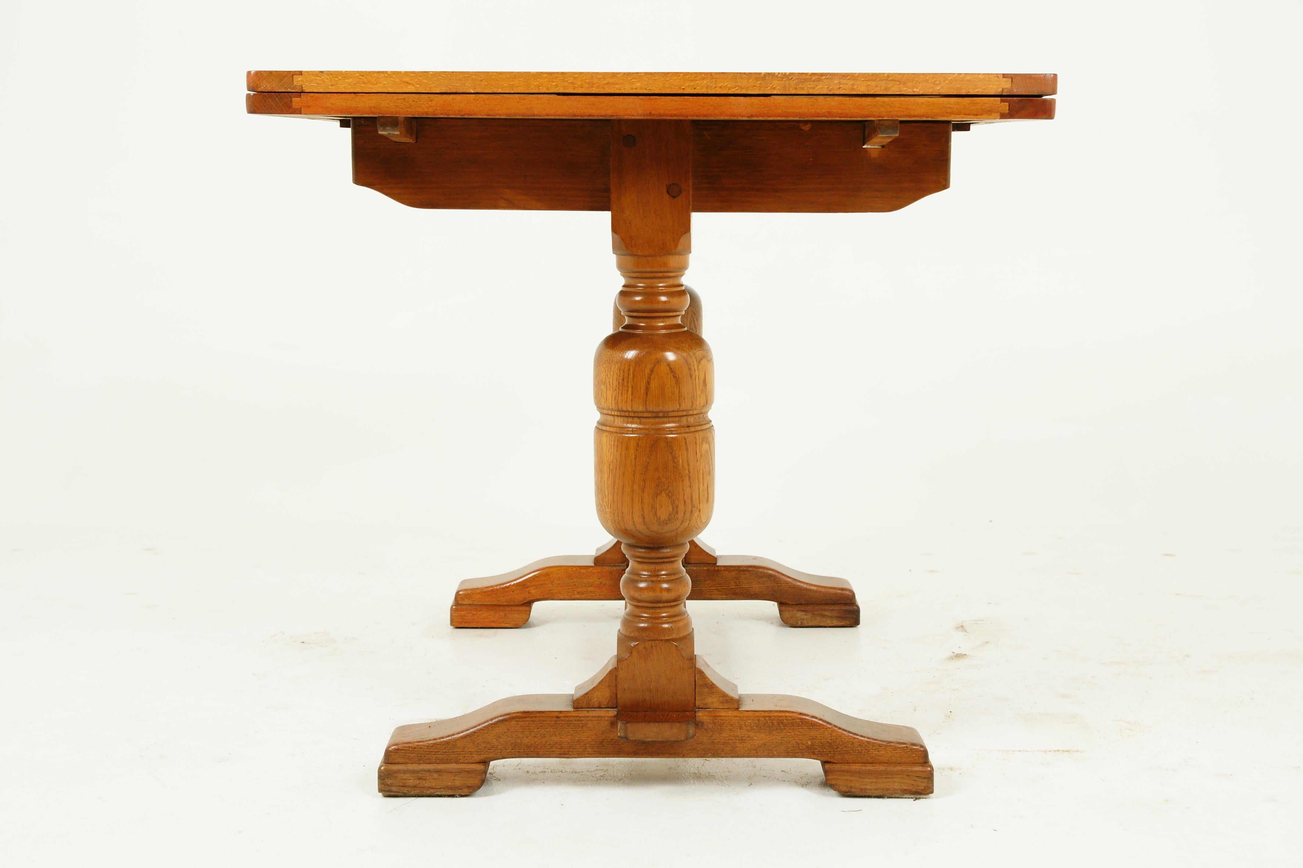 Vintage Oak Draw Leaf, Dining, Refectory Table, Scotland 1930 In Good Condition In Vancouver, BC