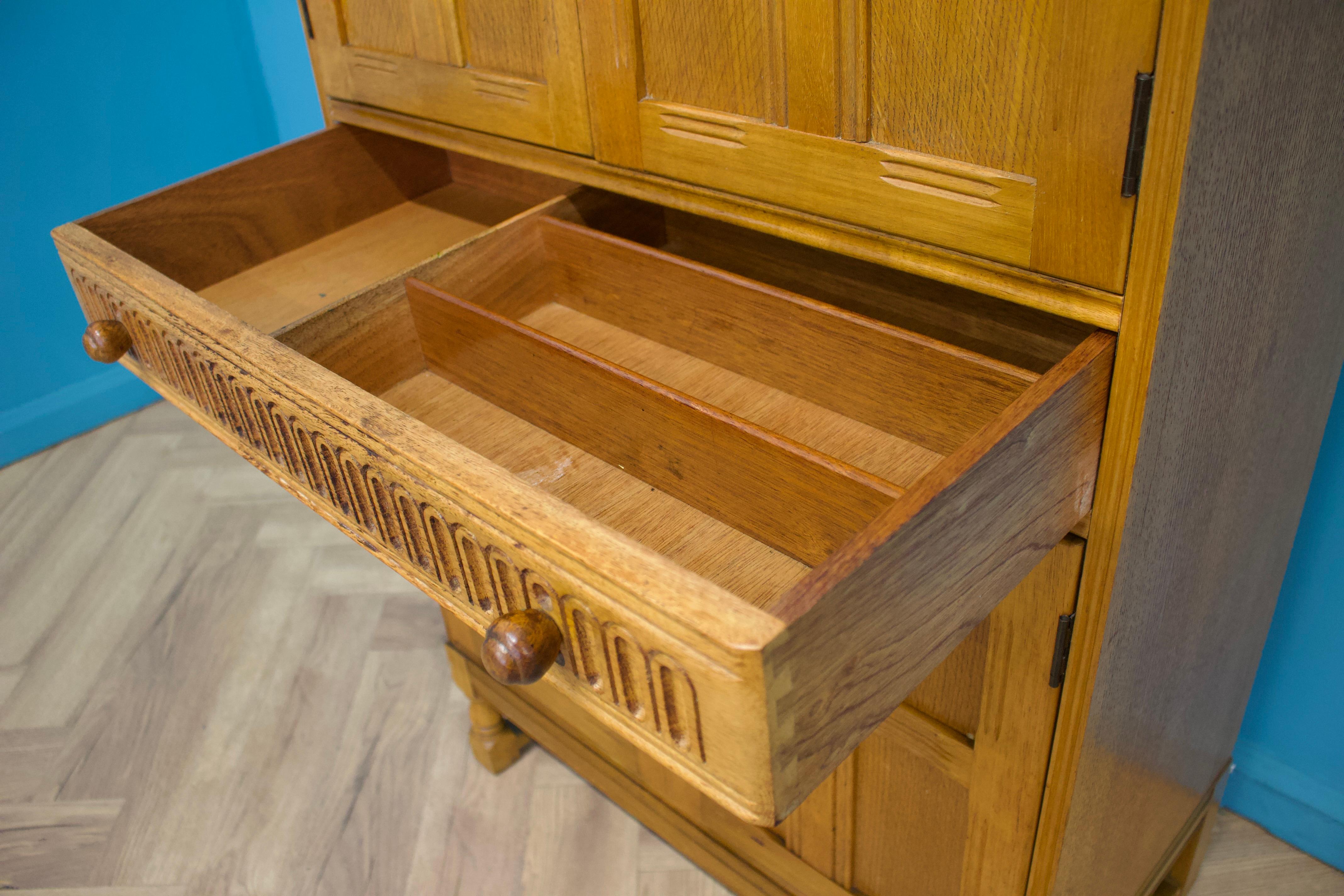 Vintage Oak Drinks Cabinet, 1960s For Sale 3