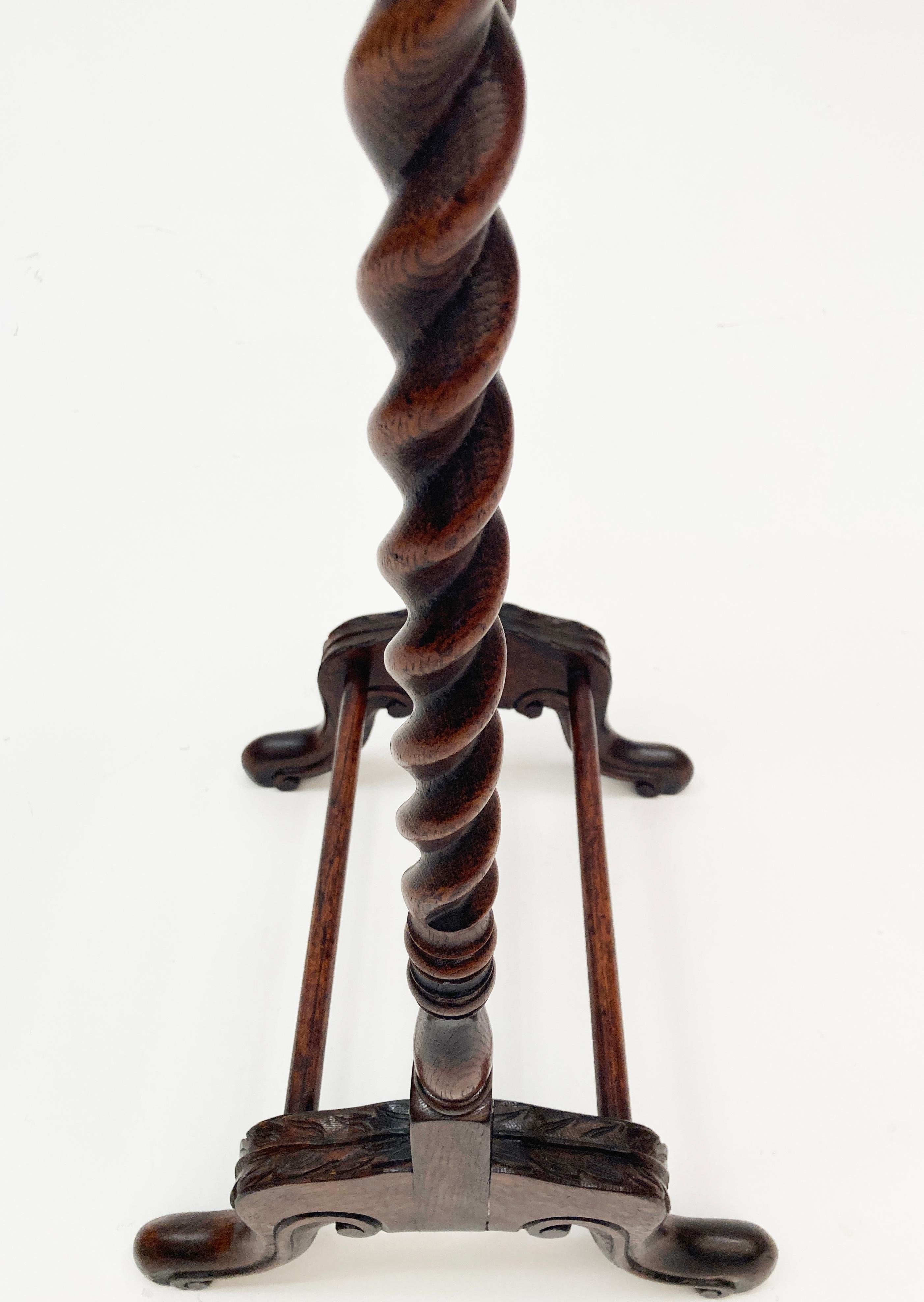 Vintage Oak Gentleman's Valet with Barley Twist Legs 5