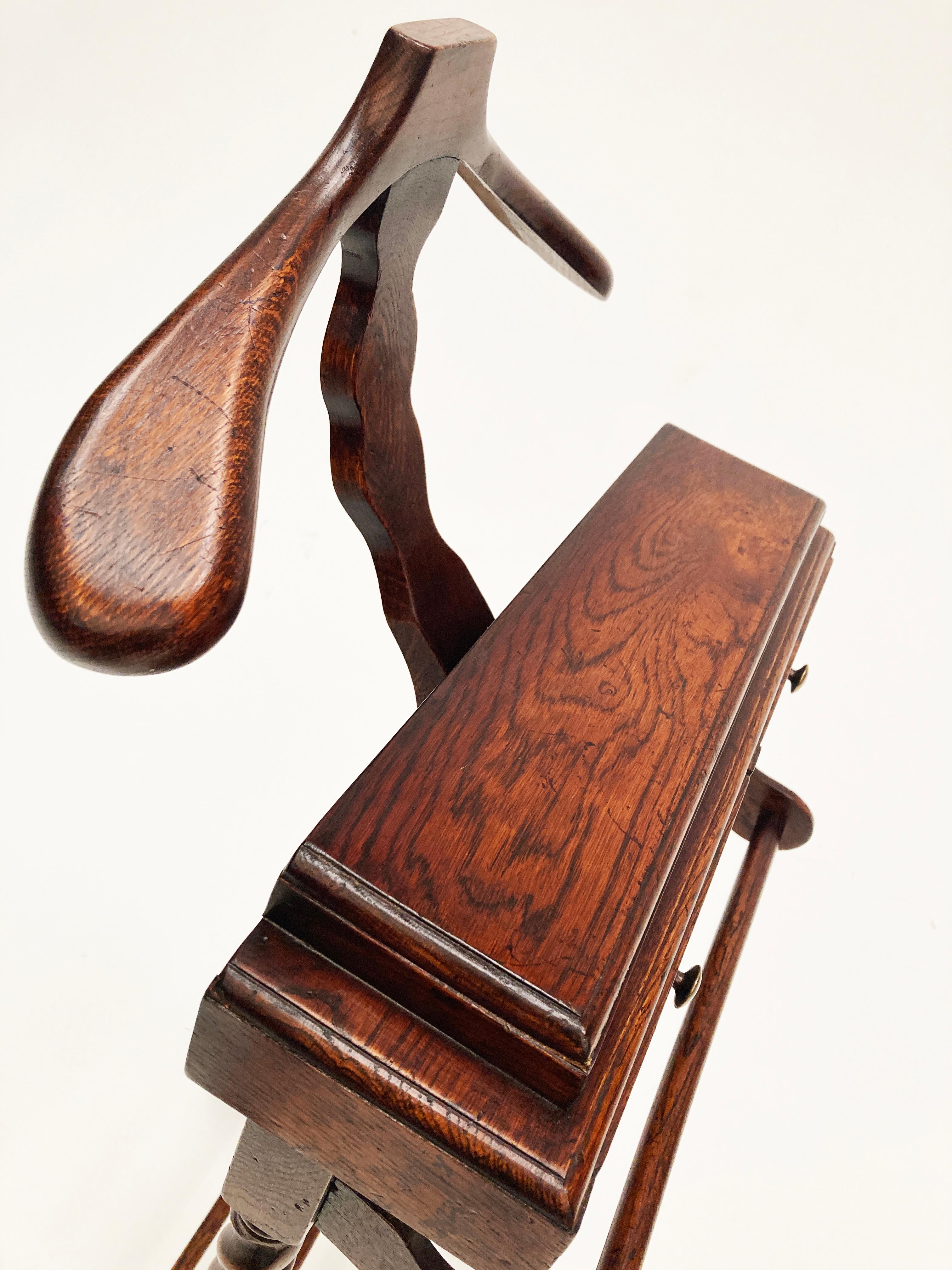 Vintage Oak Gentleman's Valet with Barley Twist Legs 7