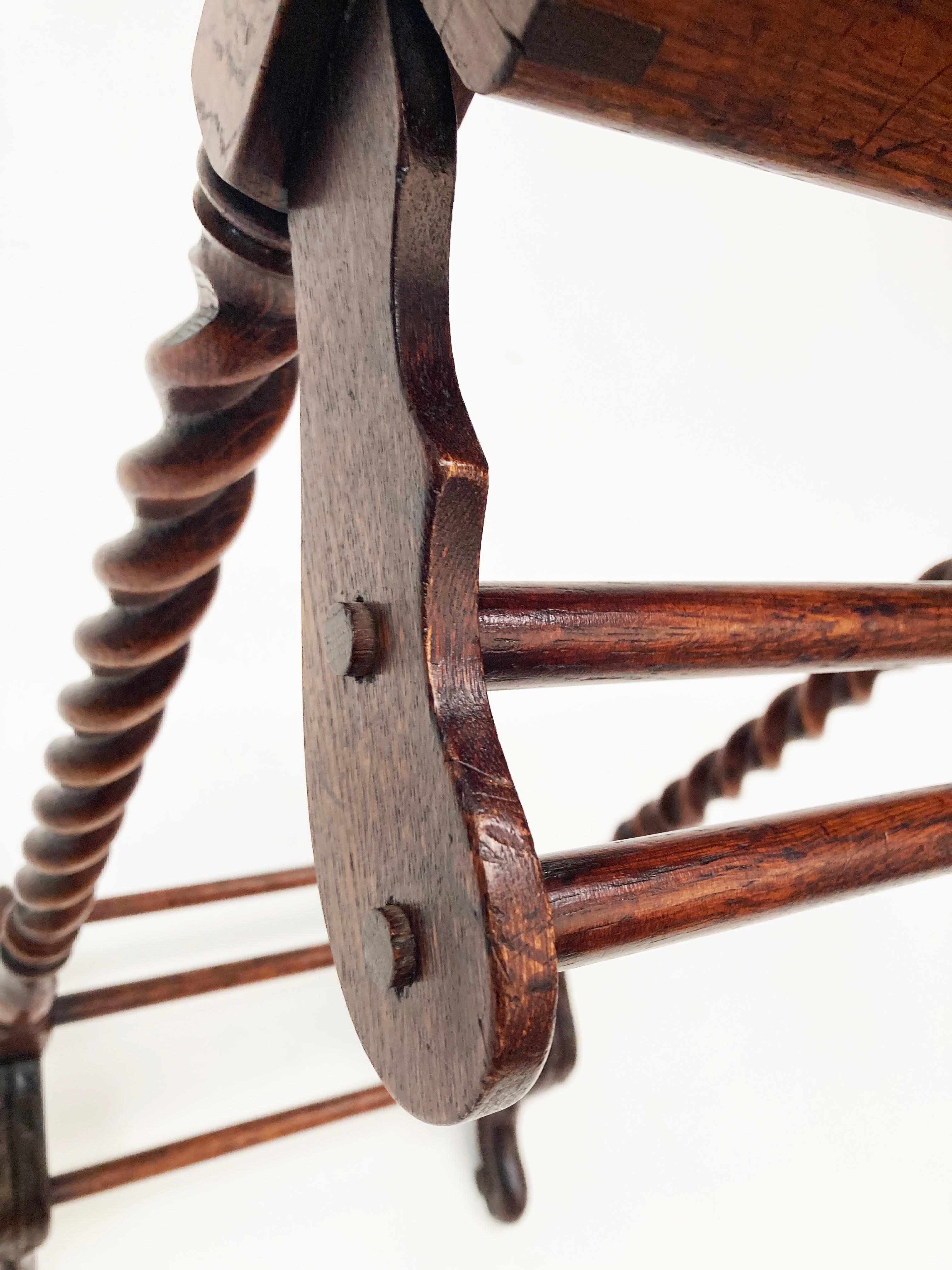 Jacobean Vintage Oak Gentleman's Valet with Barley Twist Legs