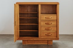 Vintage Eiche Guillerme et Chambron Kabinett aus Frankreich, CIRCA 1960