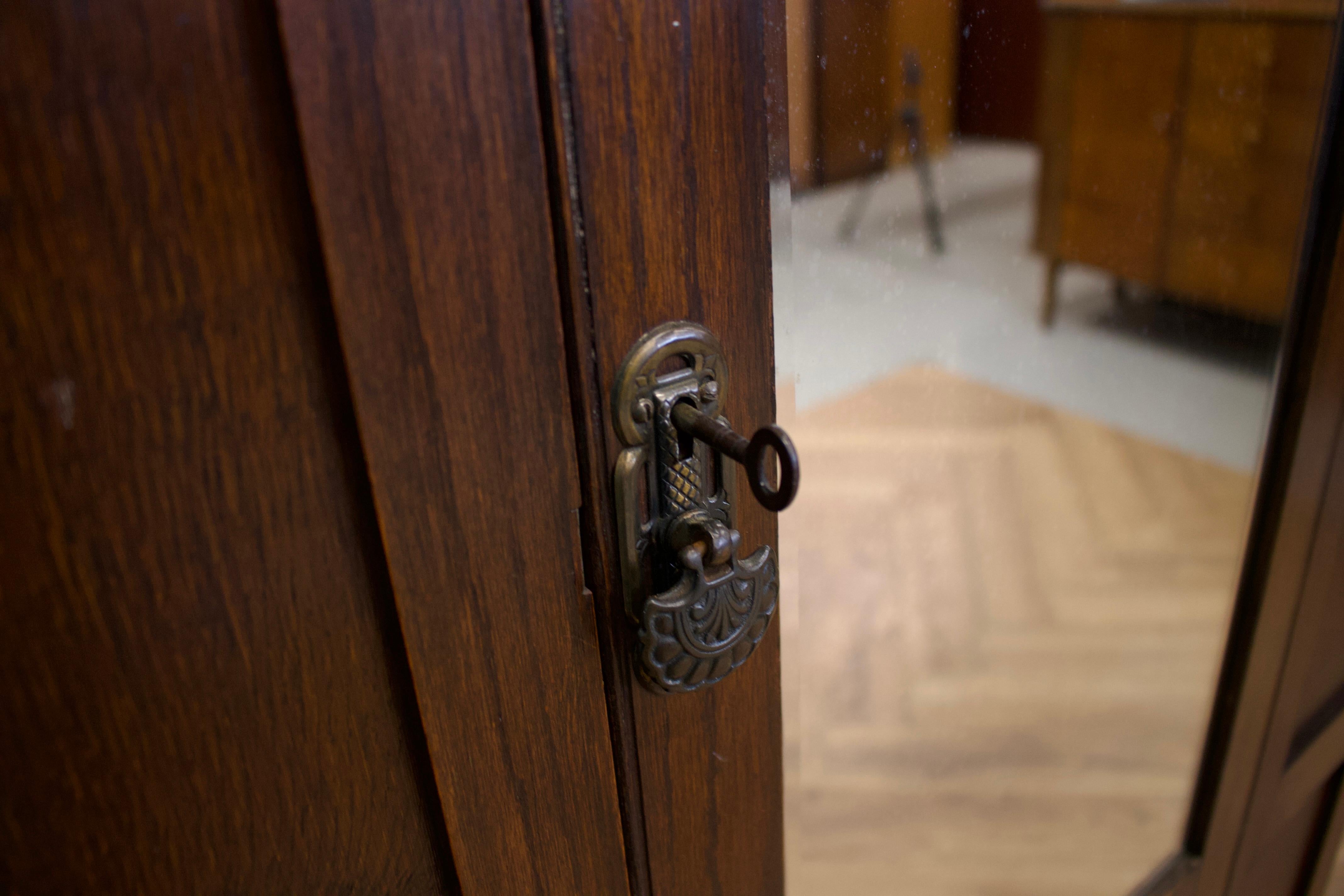 Hall Robe-Schrank oder Kleiderschrank aus Eiche, 1920er Jahre, Vintage im Angebot 1