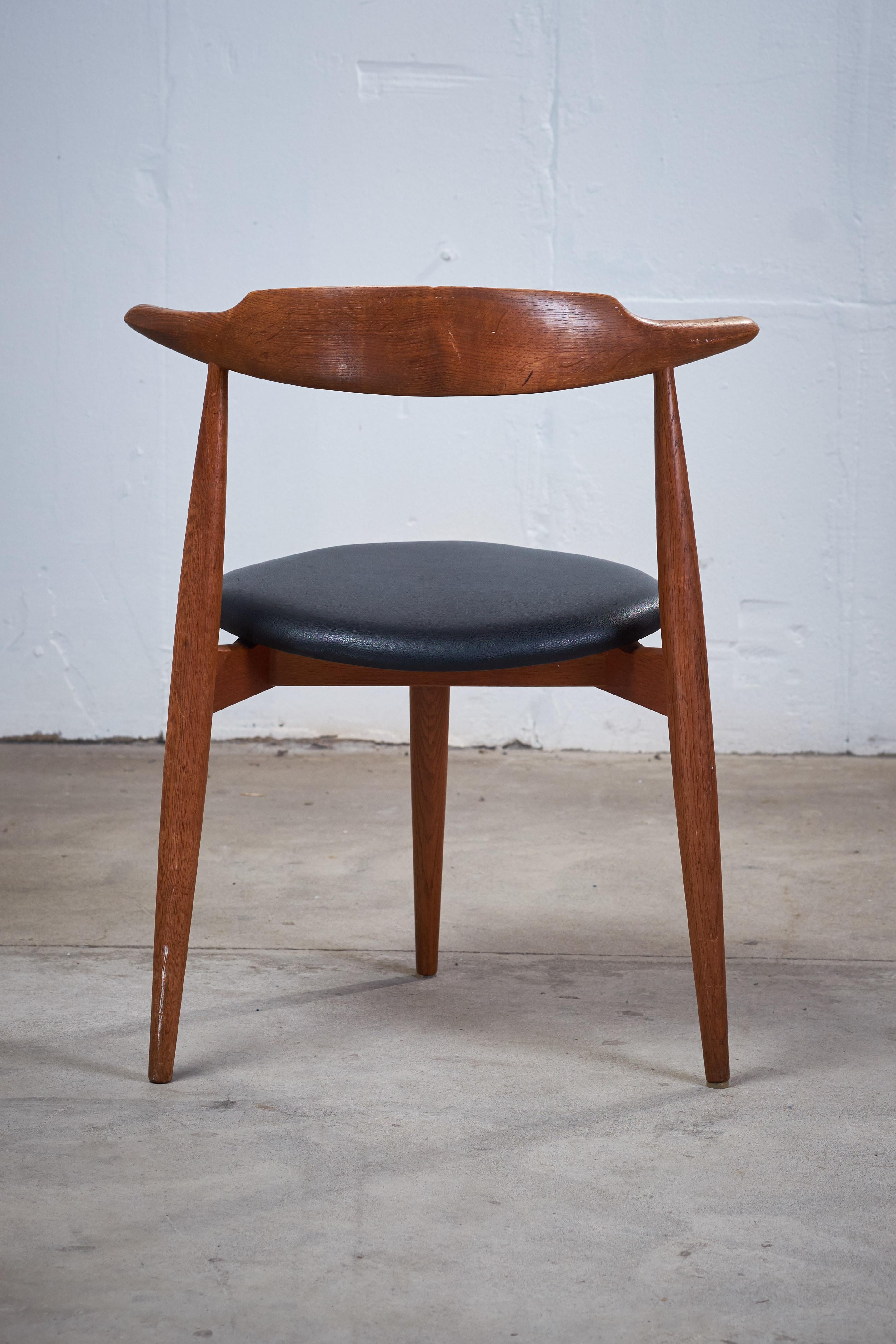 Vintage Oak Heart Chair FH 4103 by Hans J. Wegner for Fritz Hansen For Sale 2