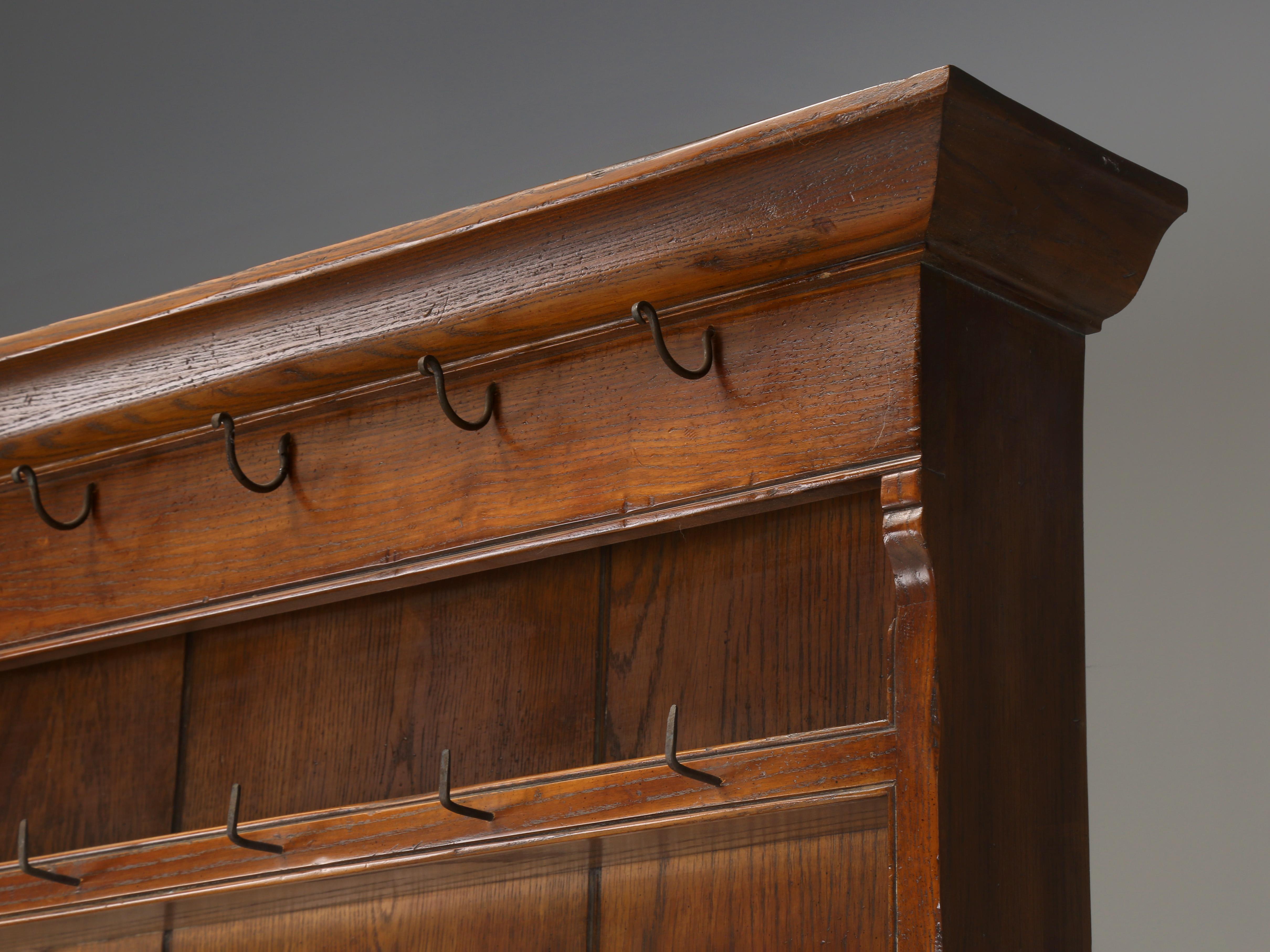 Hand-Crafted Vintage Oak Hutch by John Widdicomb from Baker, Knapp and Tubbs Showroom LA. For Sale
