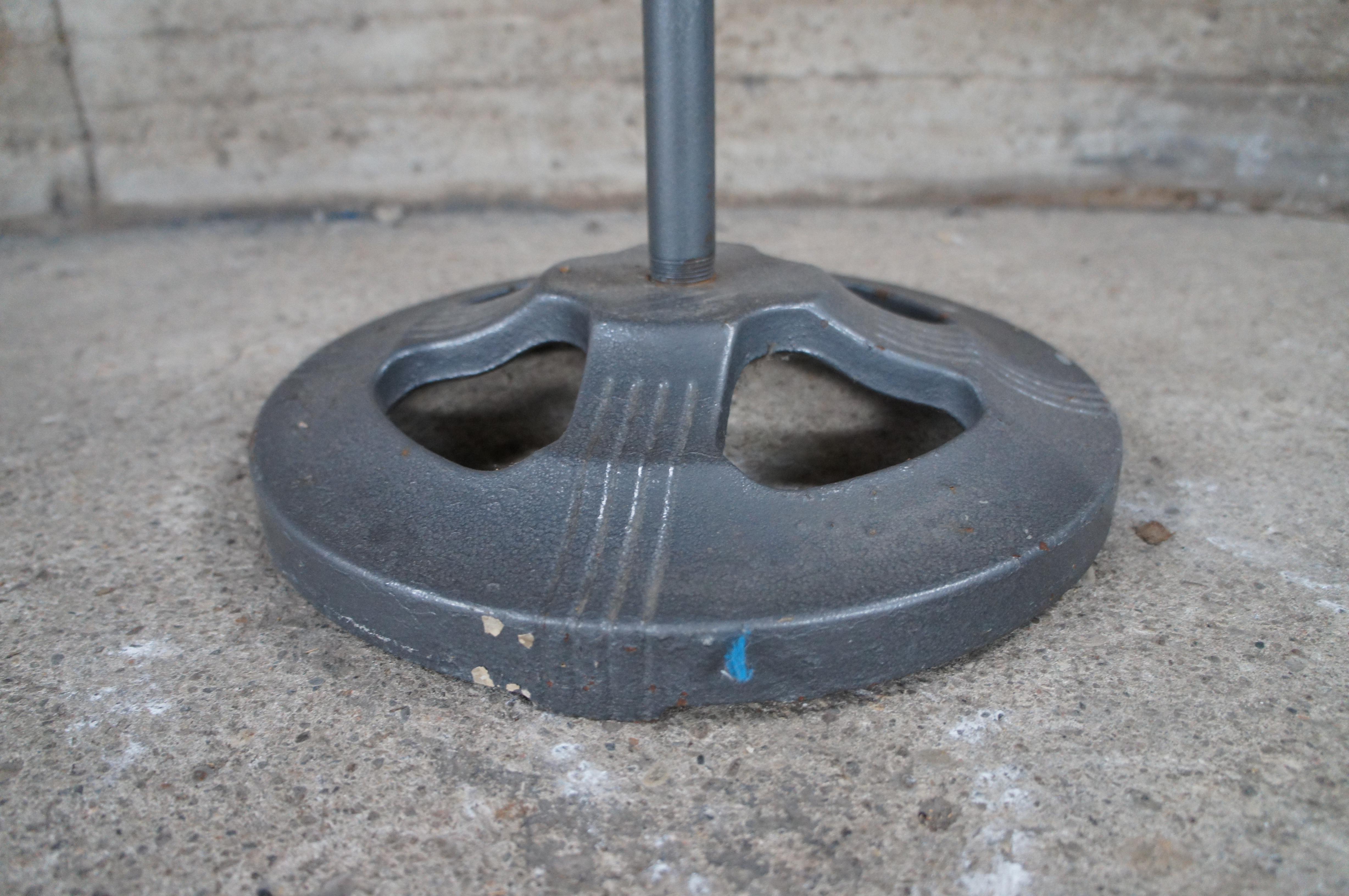 Vintage Oak Manufacturing Blue Metal Coin Operated Astro Gumball Machine Stand 6