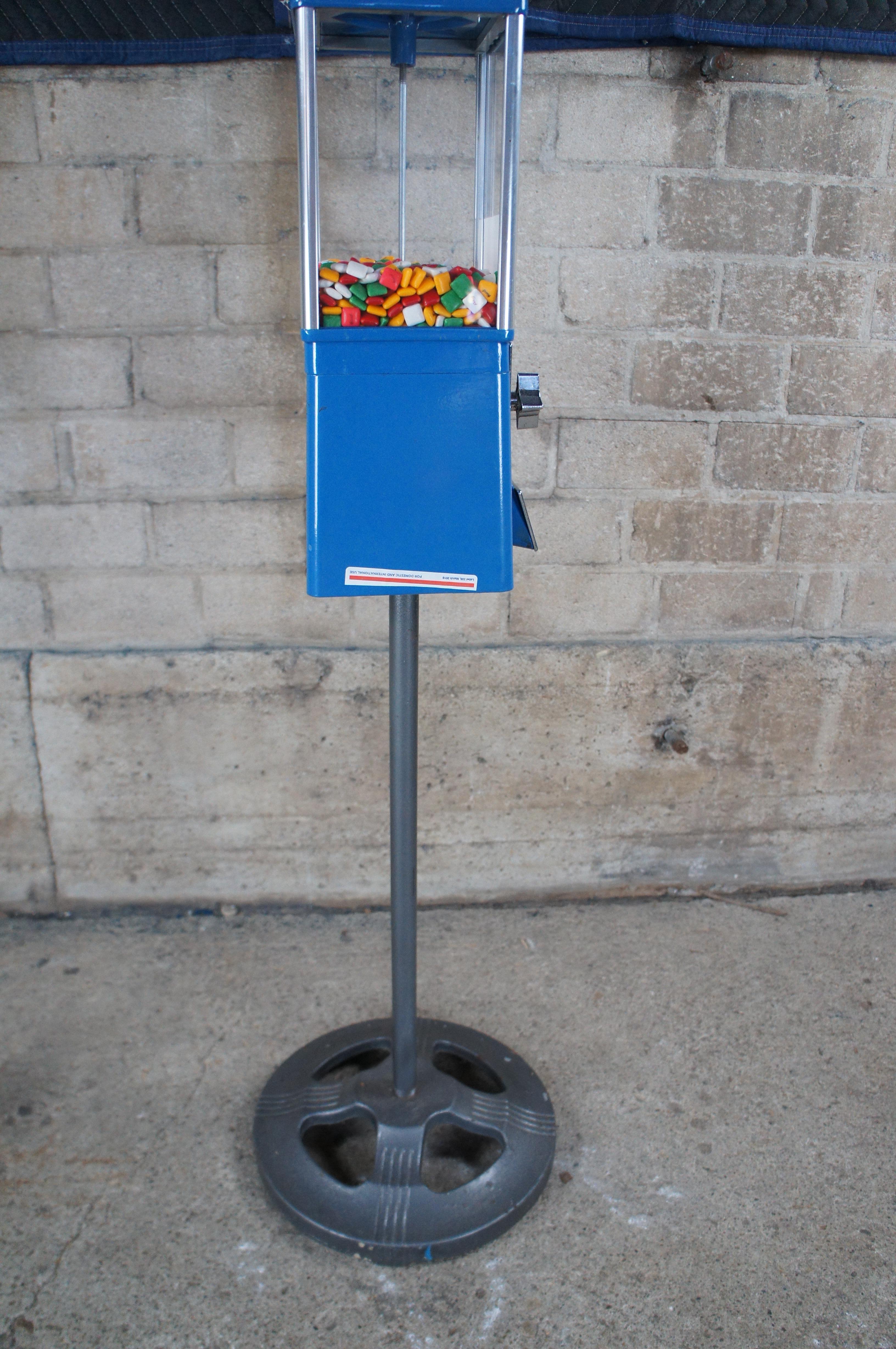 Vintage Oak Manufacturing Blue Metal Coin Operated Astro Gumball Machine Stand 5
