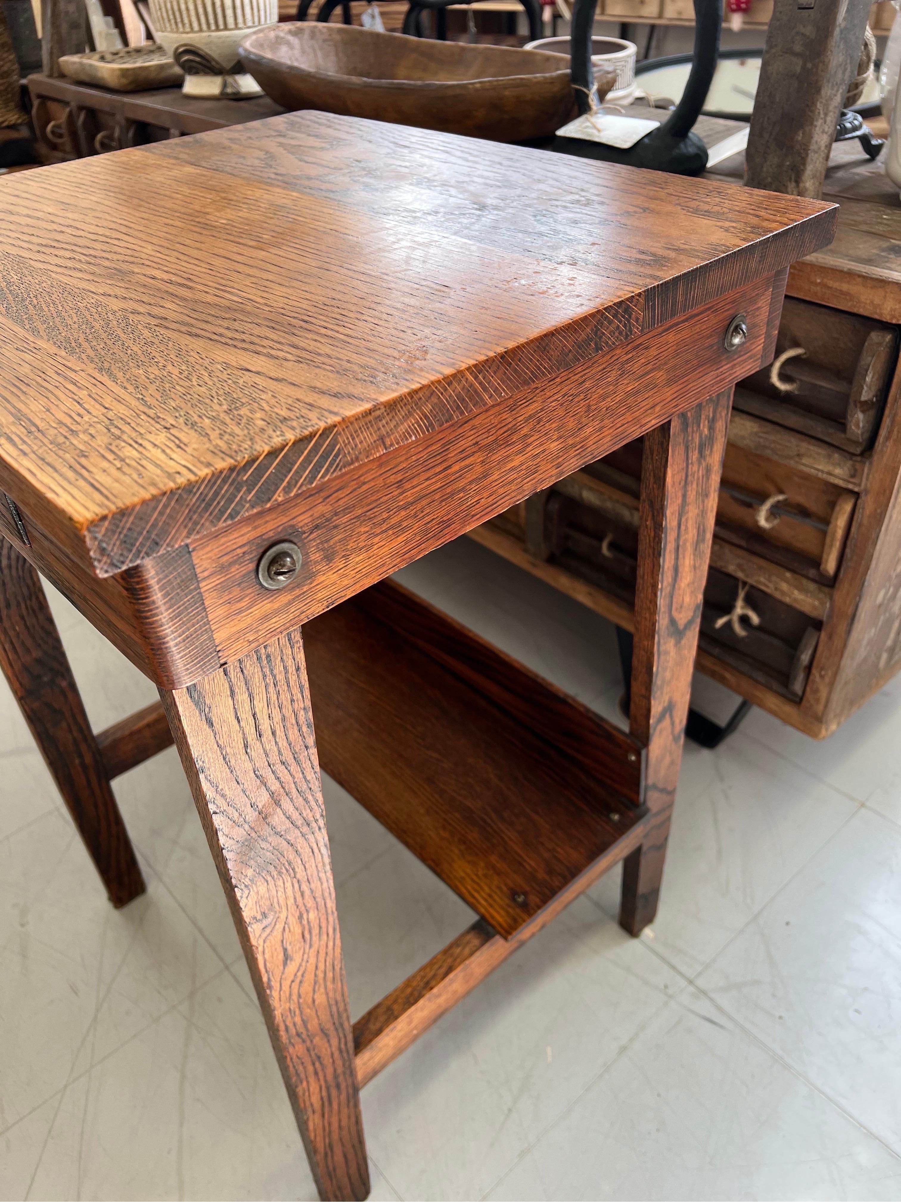 Vintage Oak Mission Side Table or Accessory Stand For Sale 5