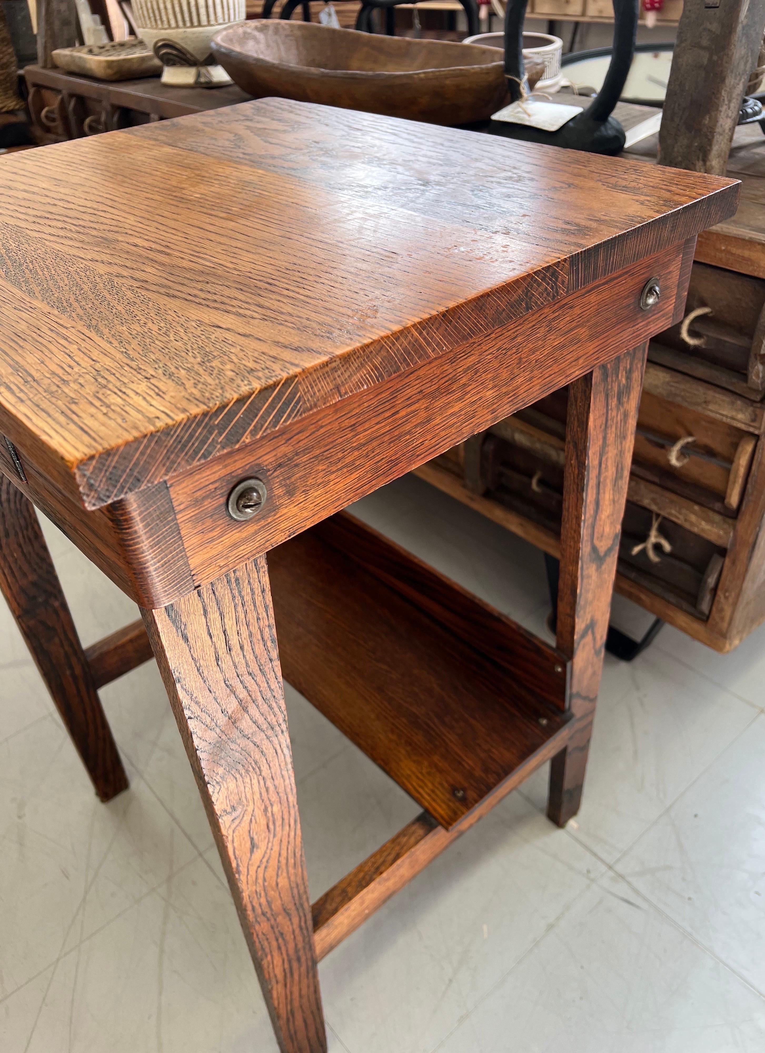 Vintage Oak Mission Side Table or Accessory Stand For Sale 3