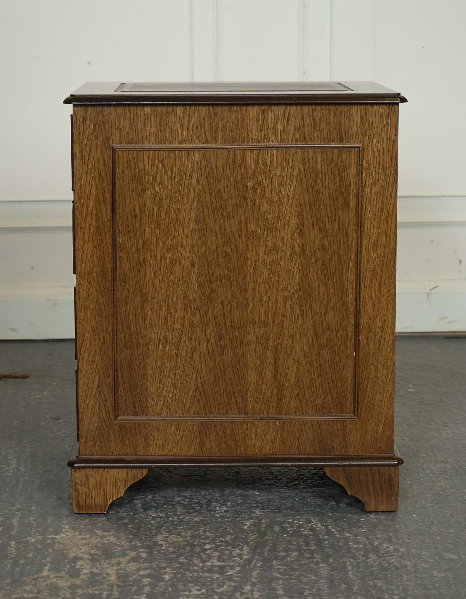 VINTAGE OAK OFFICE FILLING CABINET TWO DRAWERS BROWN LEATHER TOP PART OF SUiTE For Sale 5
