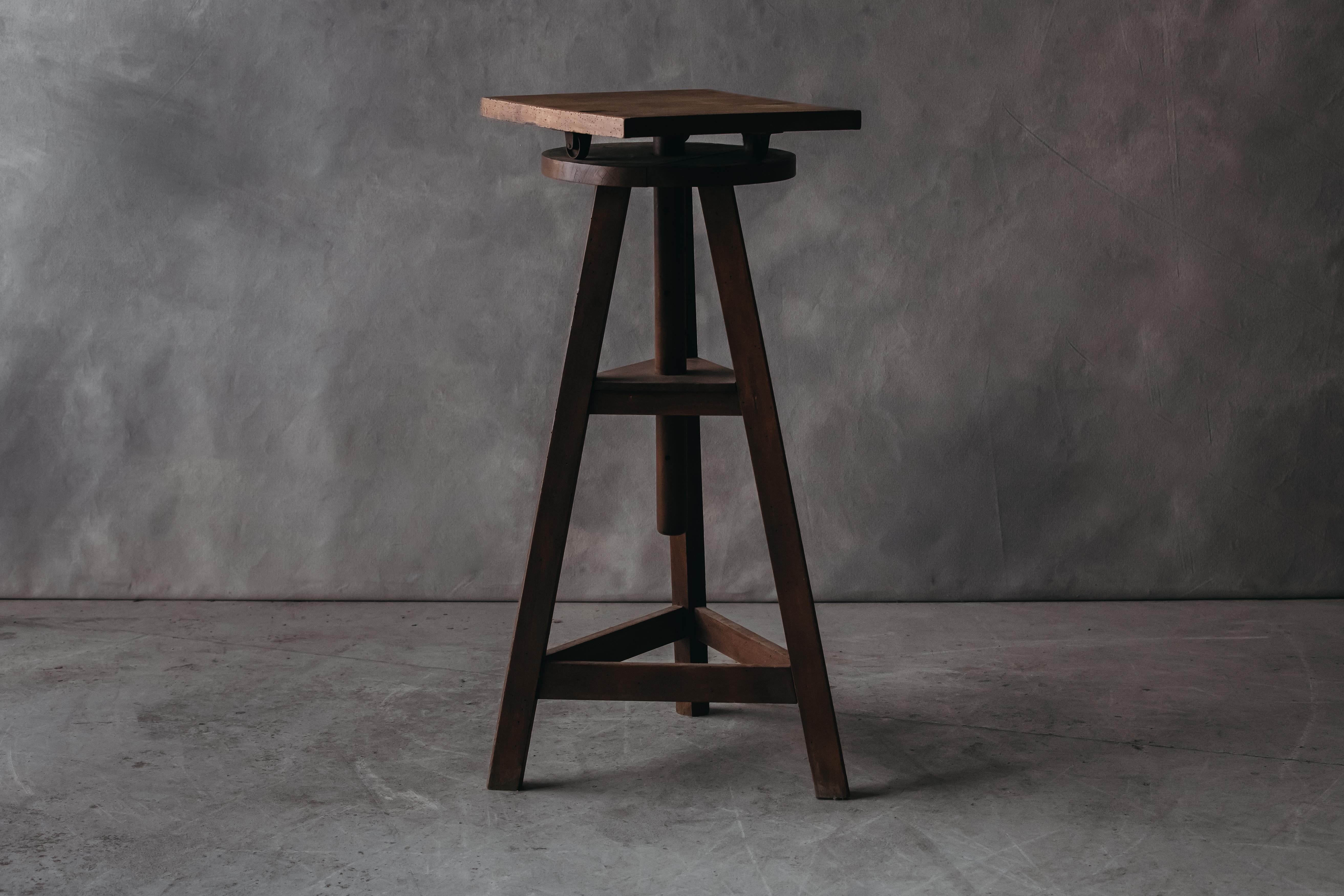 Vintage Oak Sculpture Stand from France, circa 1950 1