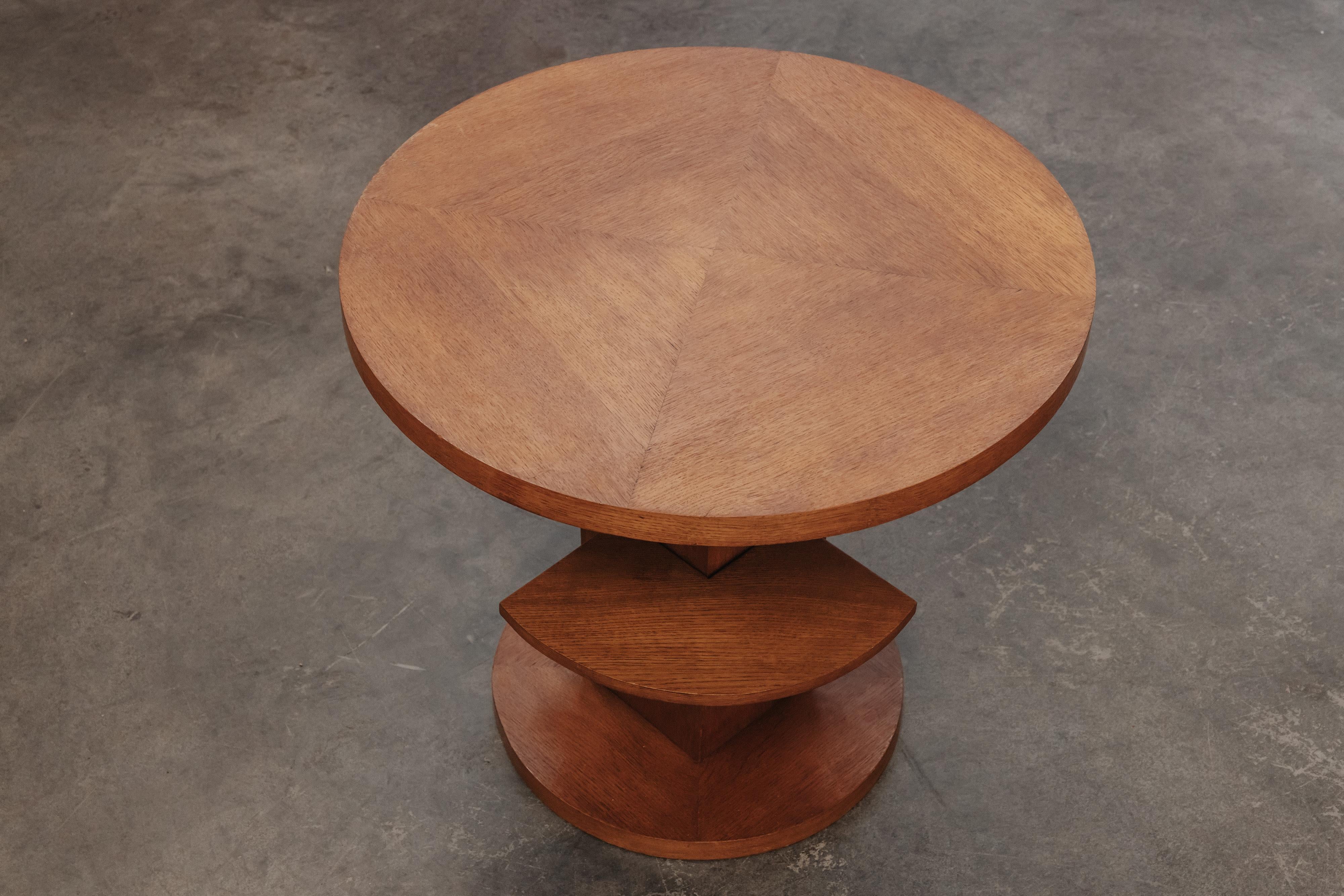 Vintage Oak Side Table From France, Circa 1970 For Sale 1