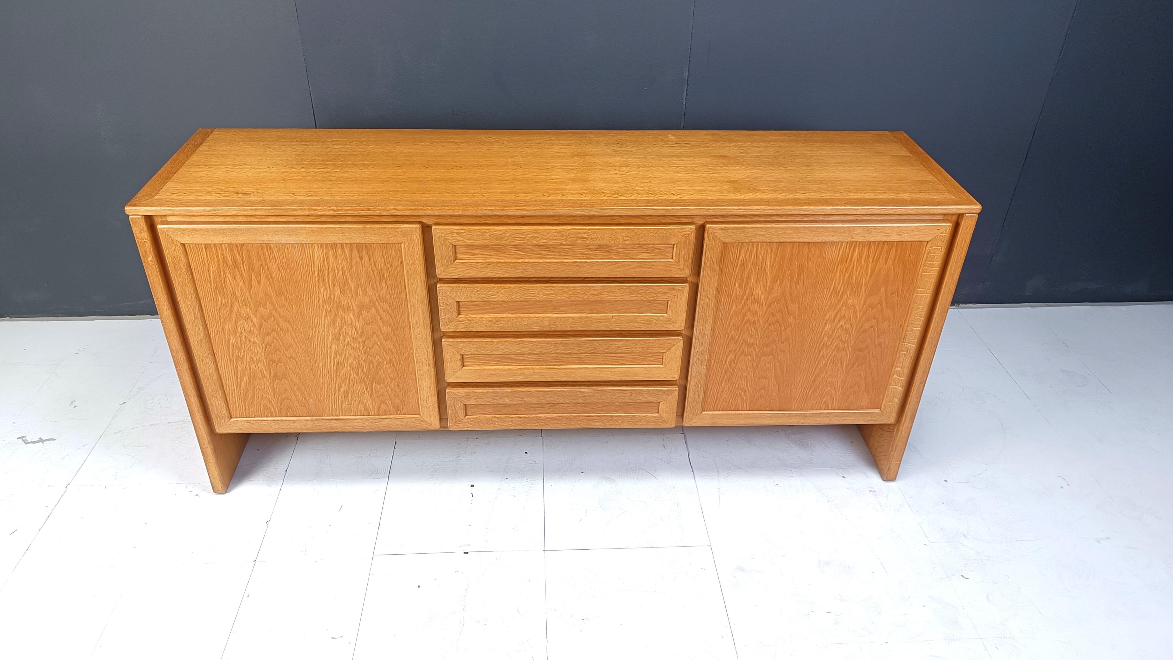 Mid-Century Modern Buffet vintage en chêne, années 1960 en vente