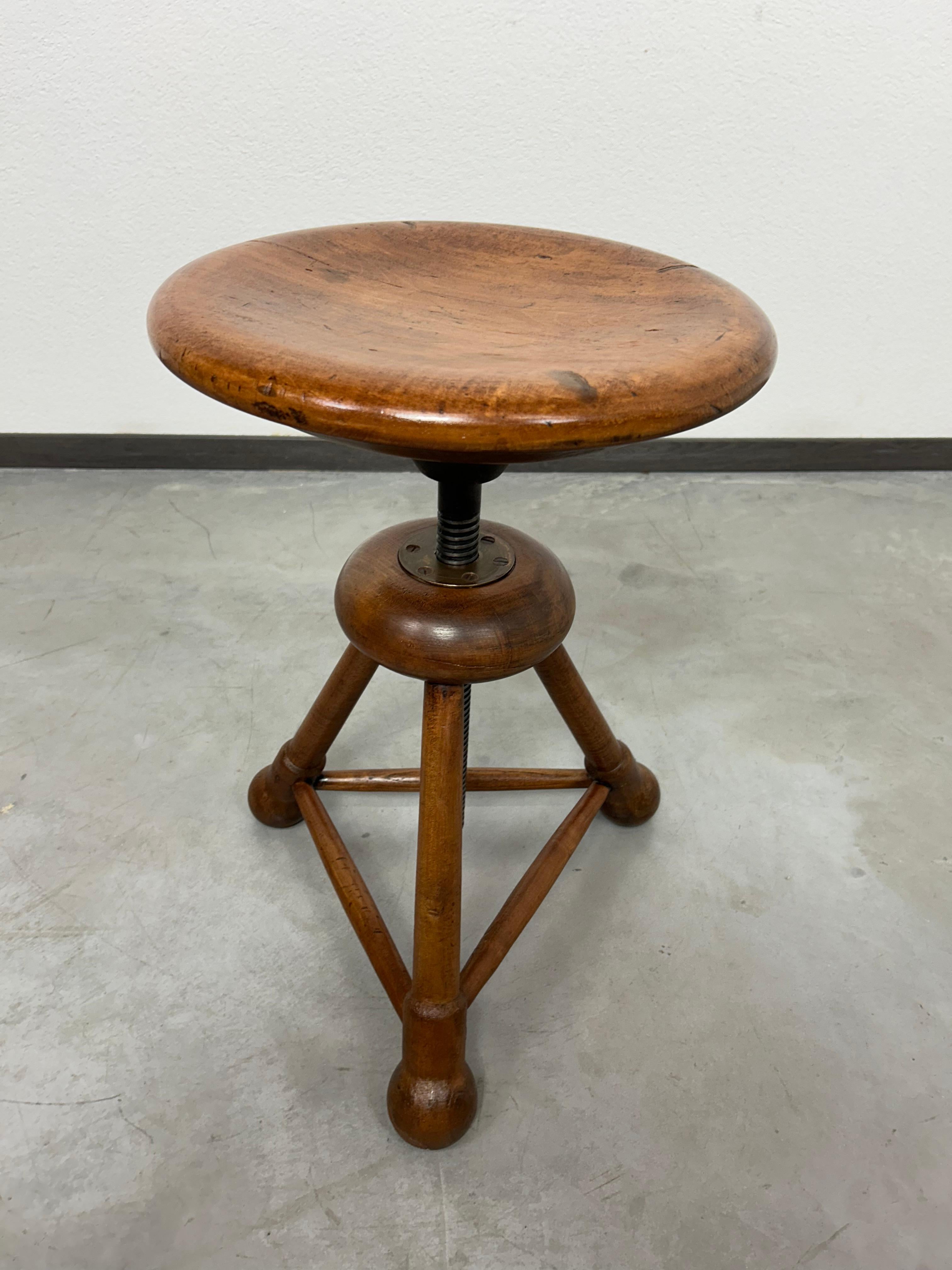 Mid-20th Century Vintage oak swivel stool