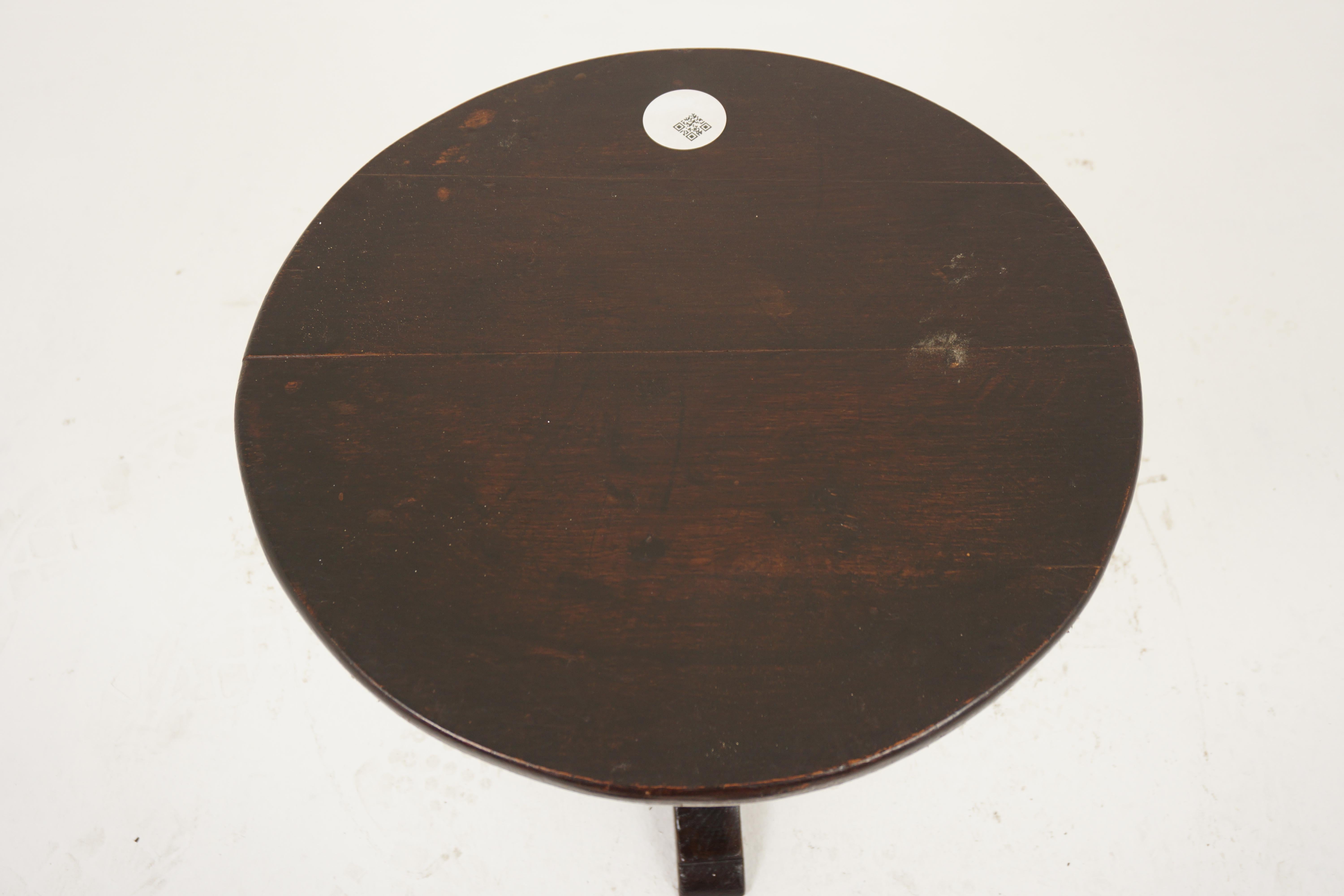 Scottish Vintage Oak Table, Circular Carved Pub Table, Planter, Scotland 1930, H1061 For Sale