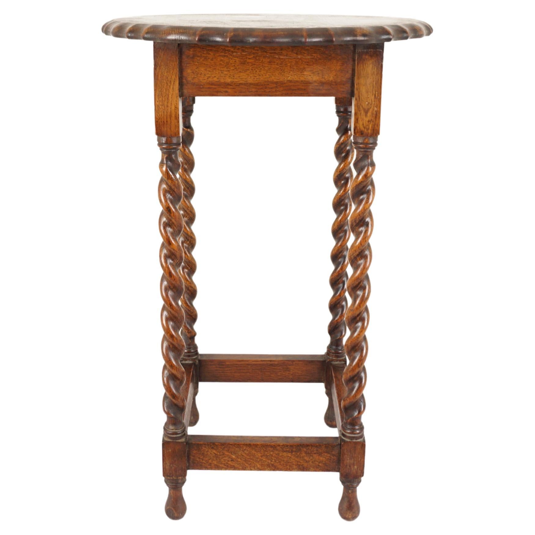 Vintage Oak Table, Circular Oak Barley Twist Lamp Table, Scotland 1930, H1126