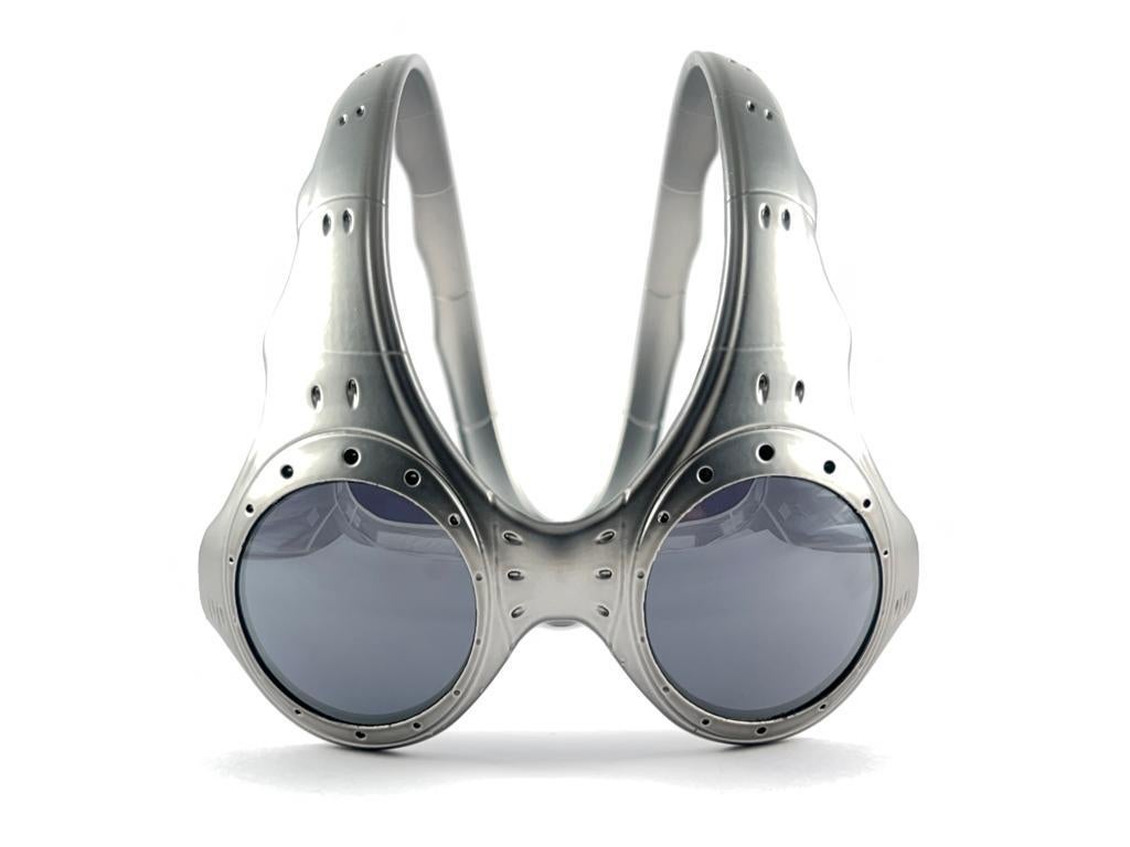 Vintage Eichenholz Over The Top Schwarzes Spiegelobjektiv 2000 Sonnenbrille  im Zustand „Hervorragend“ im Angebot in Baleares, Baleares