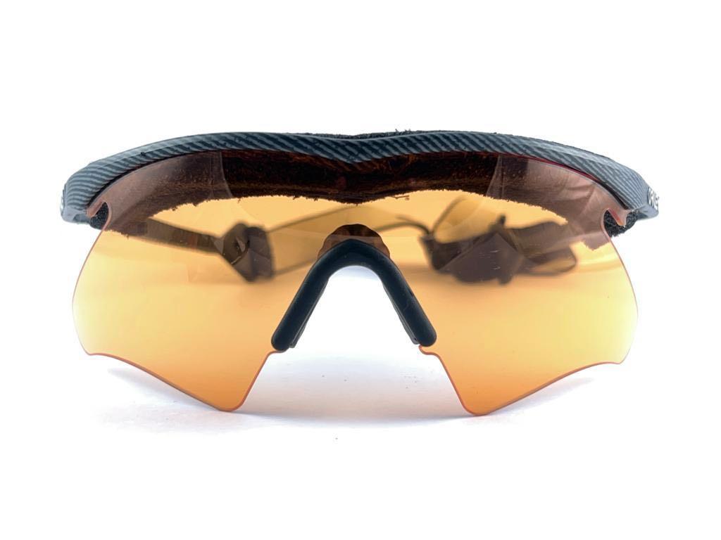 Vintage Oakley Sports Wrap Around Extra Lenses 2000's Sunglasses For Sale 2