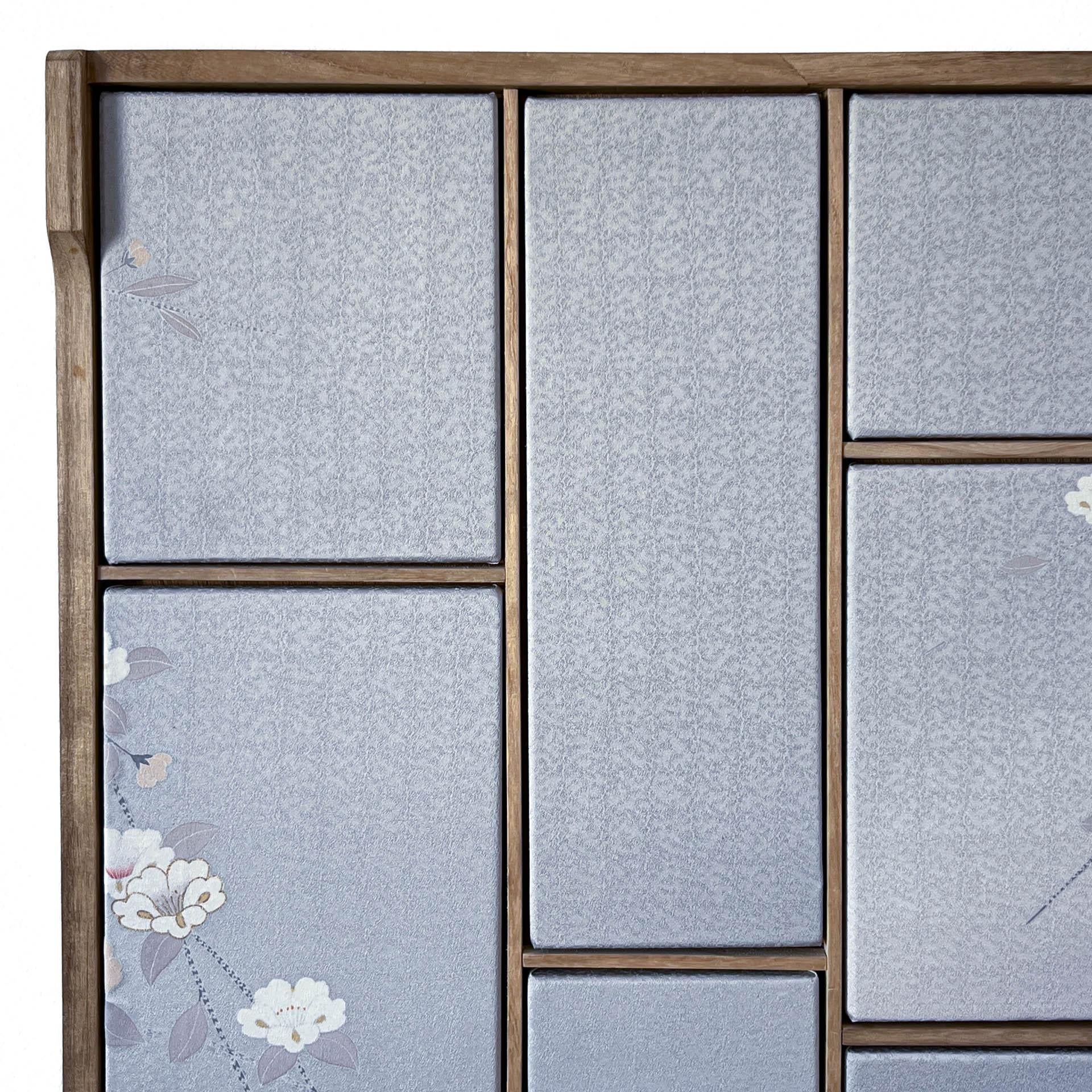 « Camellia ~ Serendipity ~ » par ikasu Blue, Japon Excellent état - En vente à Setagaya City, JP