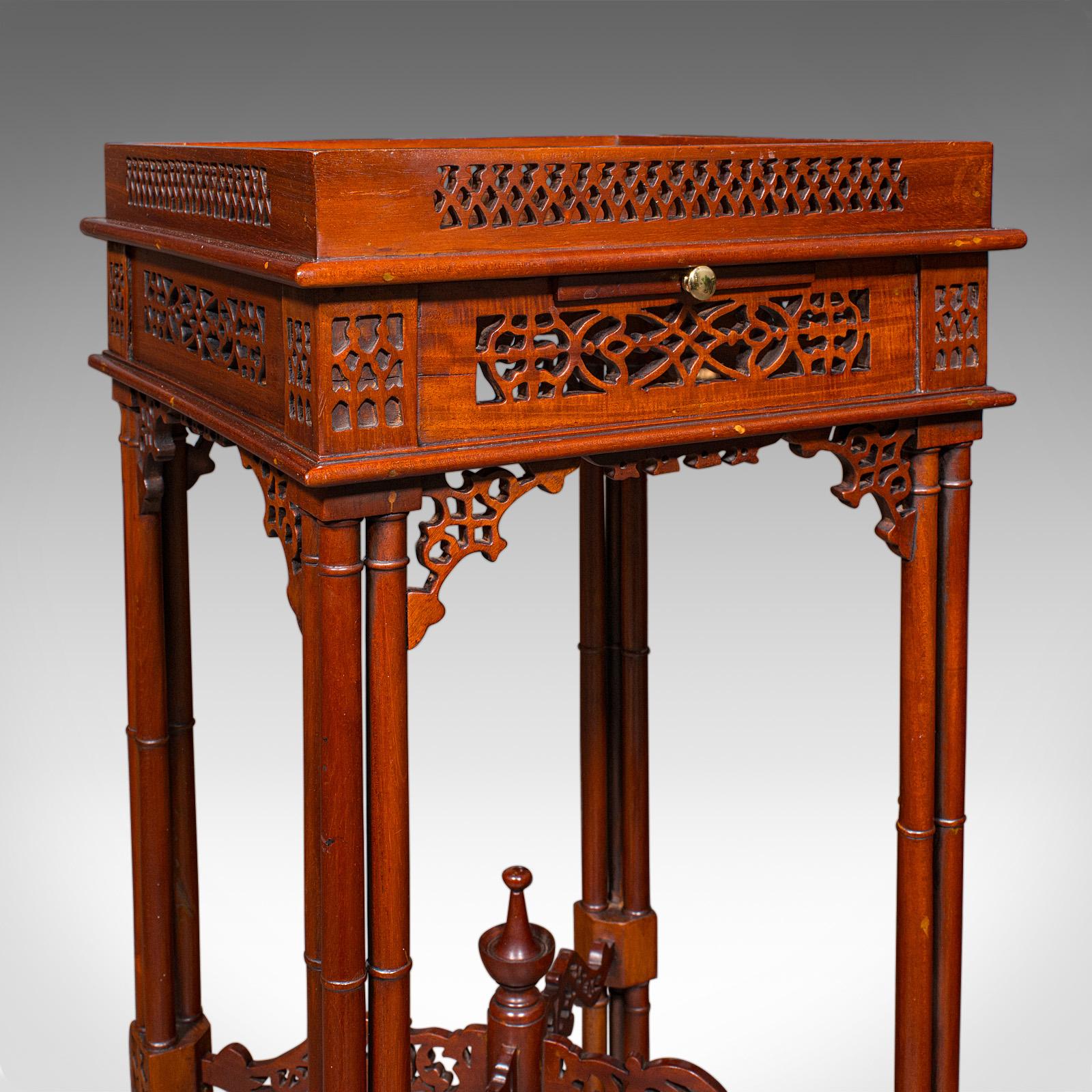 Vintage Occasional Table, Oriental, Chippendale Revival, Lamp, Side, Circa 1970 For Sale 1