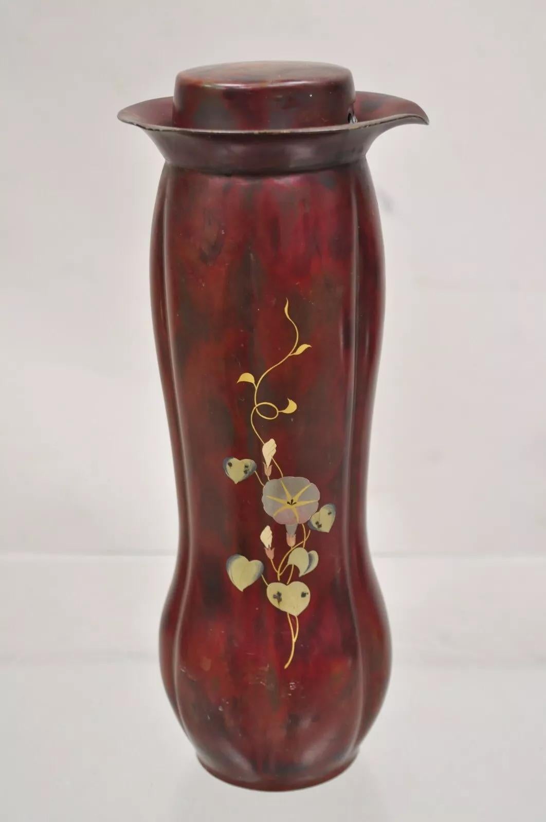 Jarra Bulbosa Vintage Japón Ocupado Bronce Metal Lacado Rojo by Marumi en venta 6