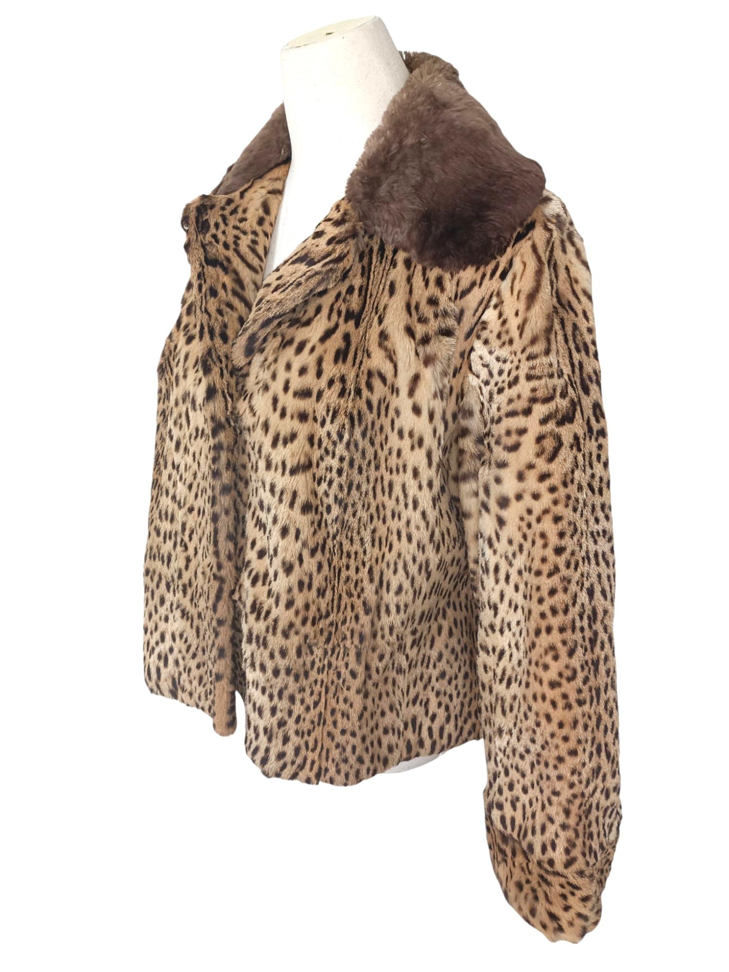 Vintage Ocelot fur coat size 10 In Excellent Condition In Montreal, Quebec