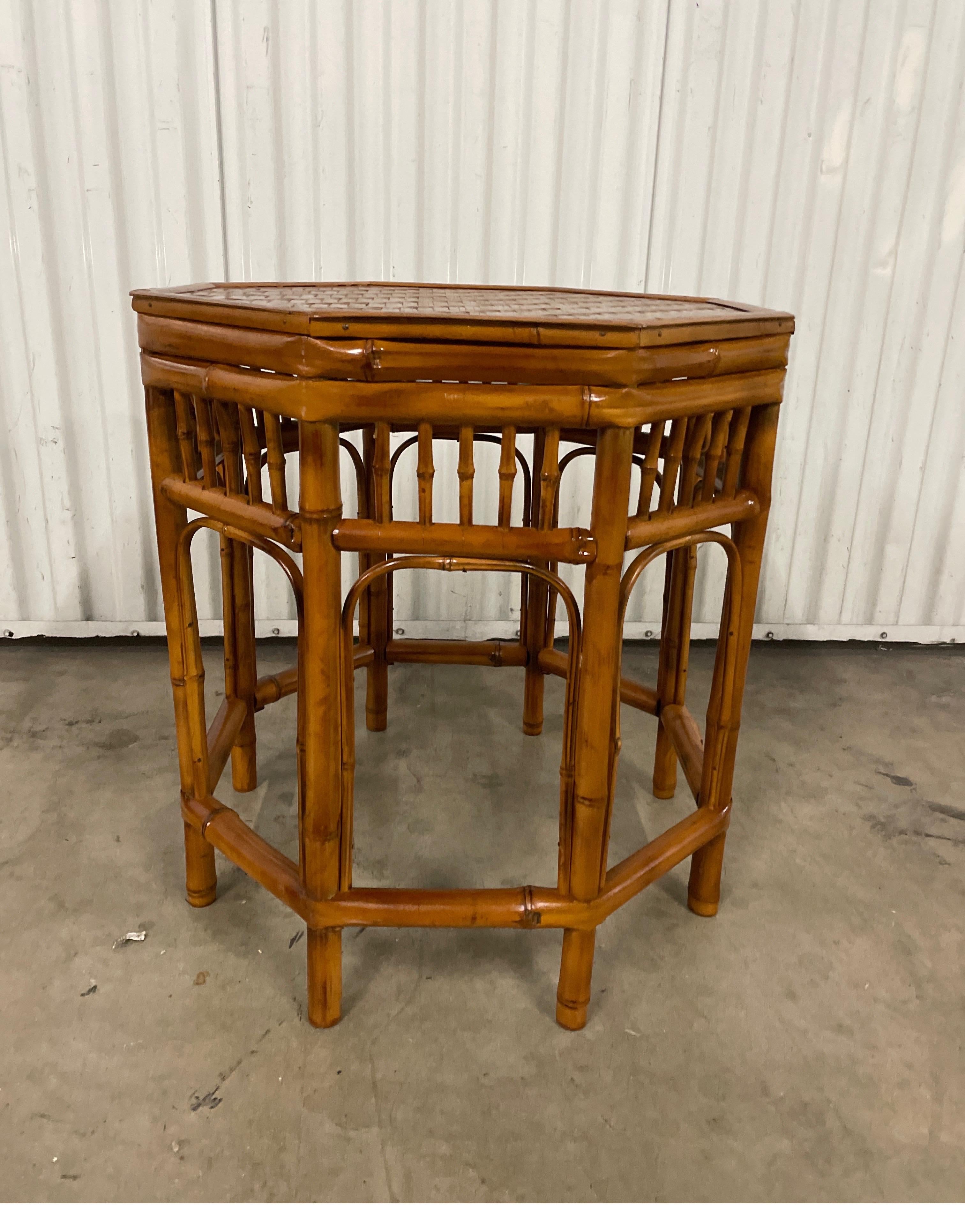 Vintage octagon shaped bamboo side / drinks table. This table has a nice darker burnt bamboo finish. 