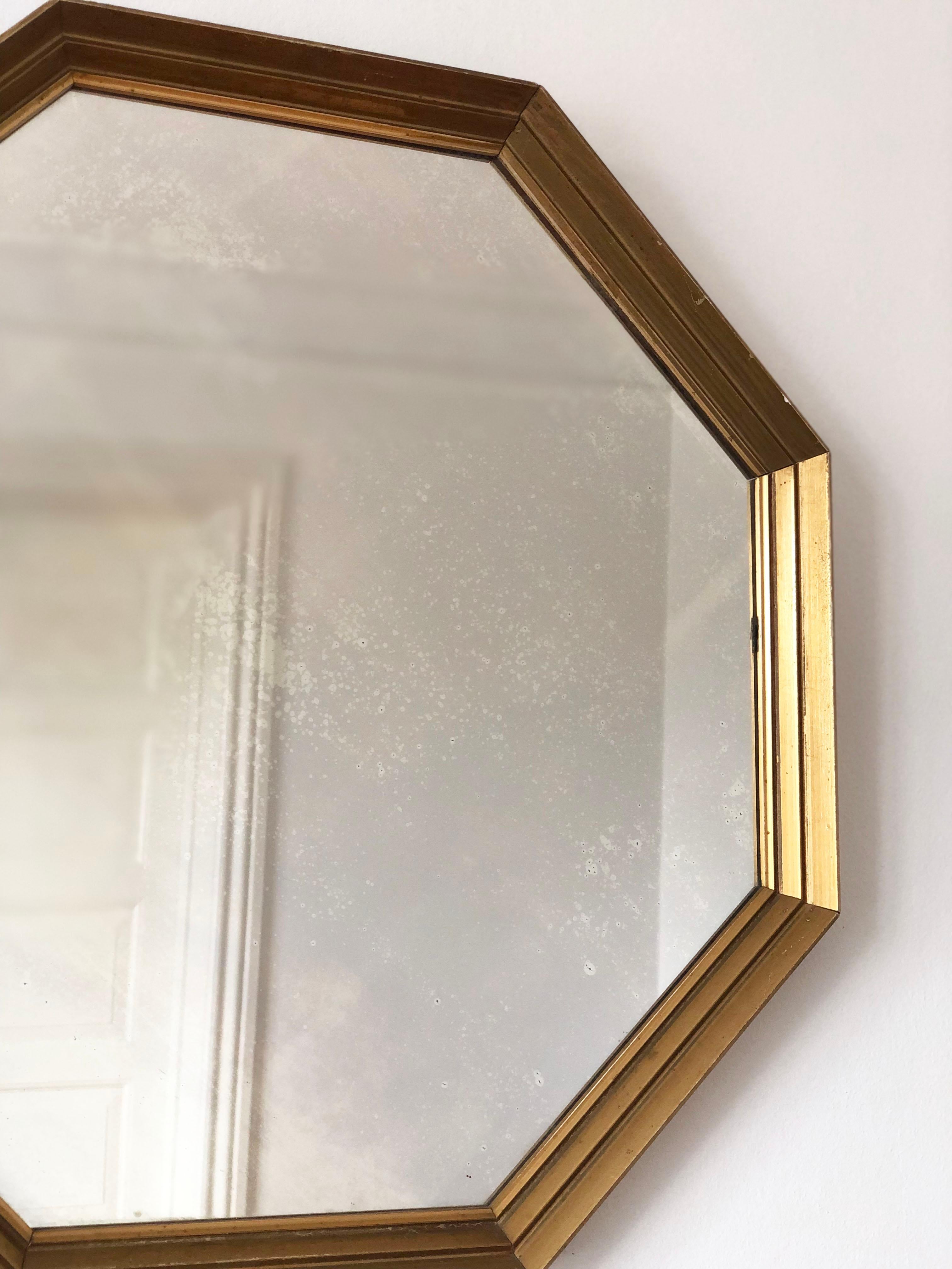 Vintage Octagon Giltwood Spiegel Belgien (Belgisch) im Angebot