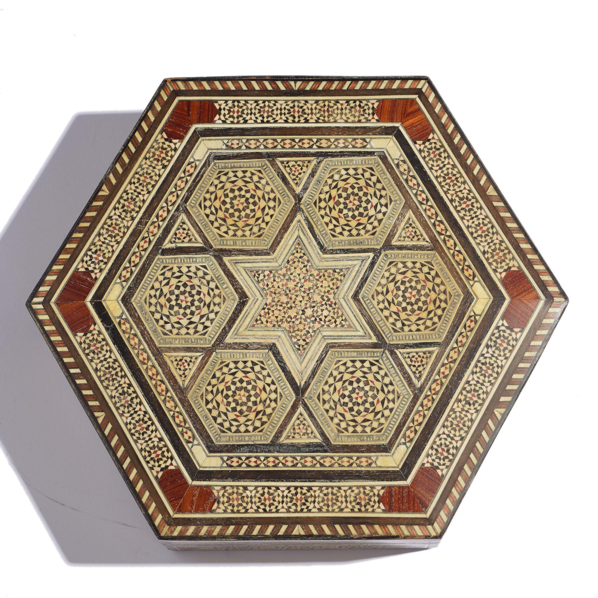 Asiatique Boîte octogonale Damascus vintage