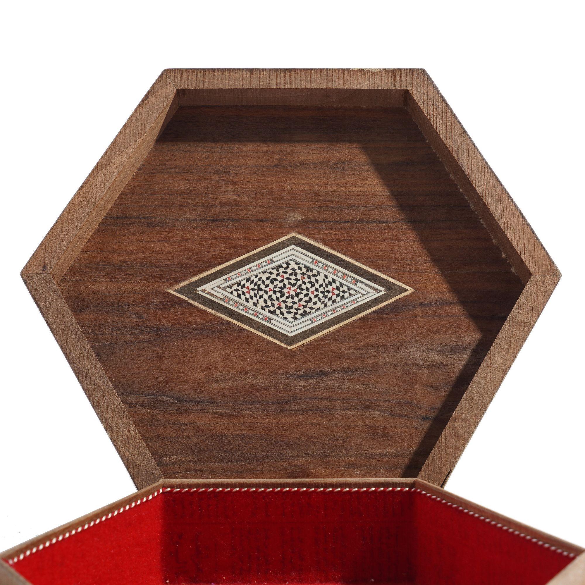 20ième siècle Boîte octogonale Damascus vintage
