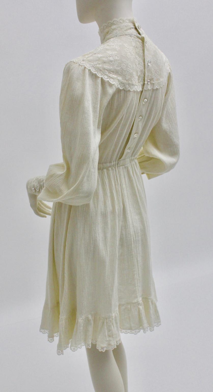 Vintage Off White Boho Day Dress with Laces 1970s France For Sale 3