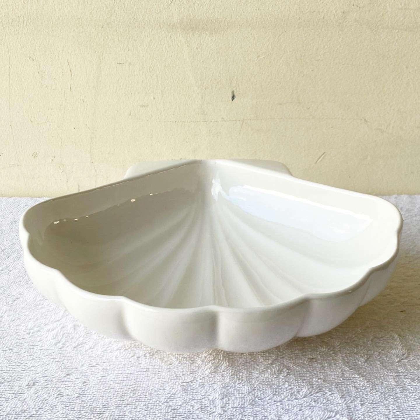 Late 20th Century Vintage Off White Ceramic Seashell Serving Dish For Sale