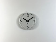 Vintage-Büro-Wanduhr von Pragotron, 1980er Jahre