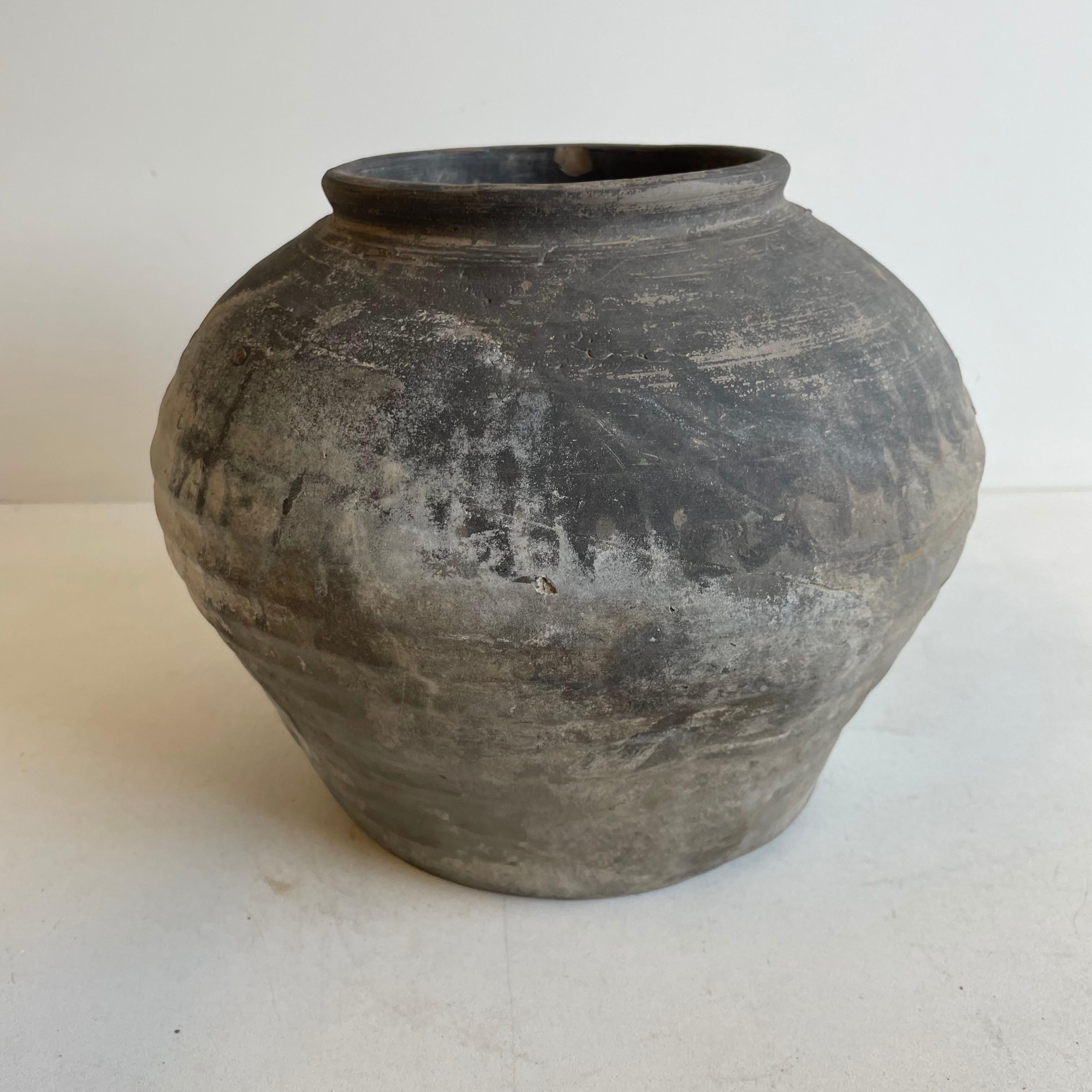 Vintage matte oil pots pottery
Beautifully terracotta rich in character, this vintage oil pot adds just the right amount of texture + warmth where you need it. Stunning glazed finish with warm terra-cotta accents, and dark grey tones.
Sizing: 9.5