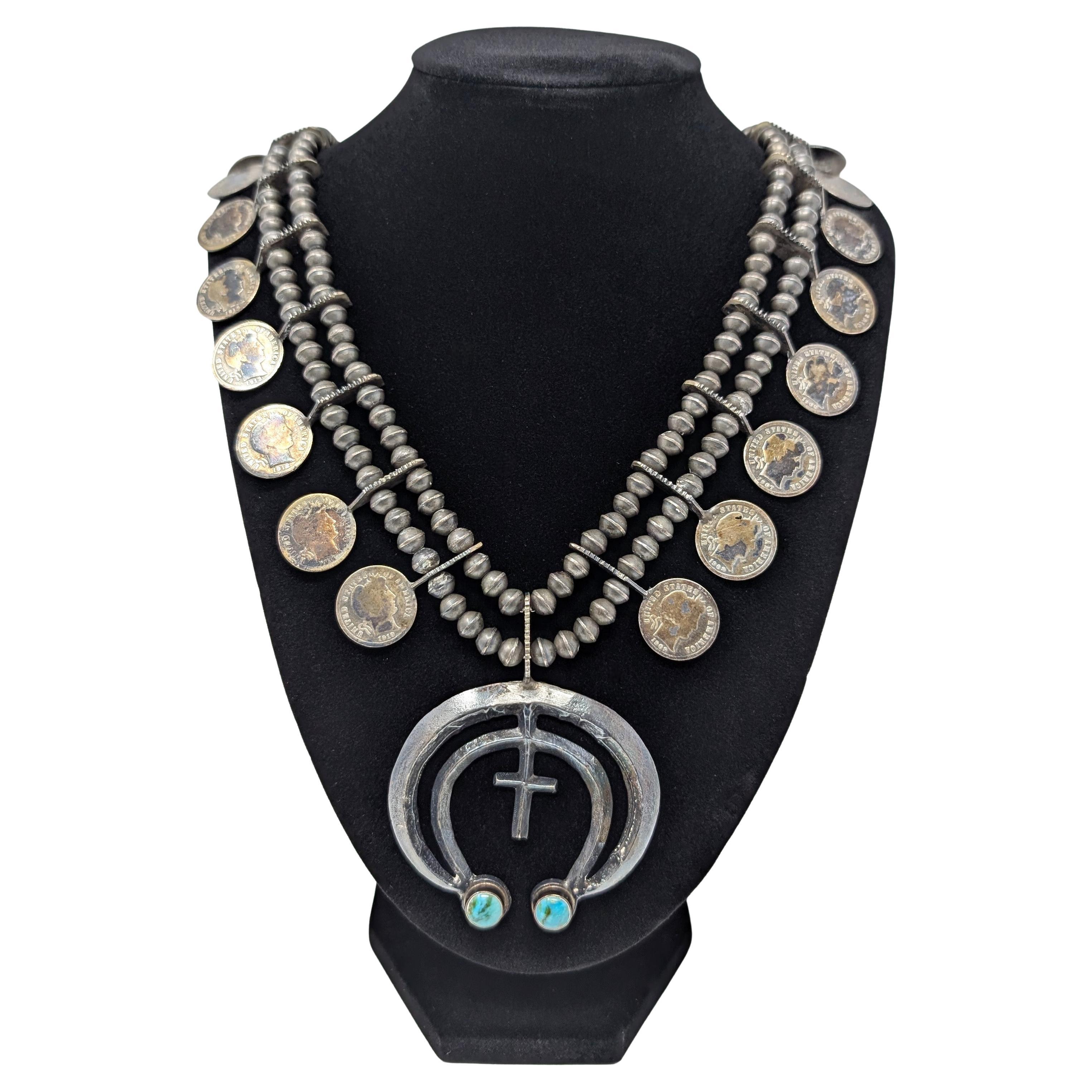Vintage Old American Sterling Silver Handmade Dime Coin and Turquoise Necklace en vente