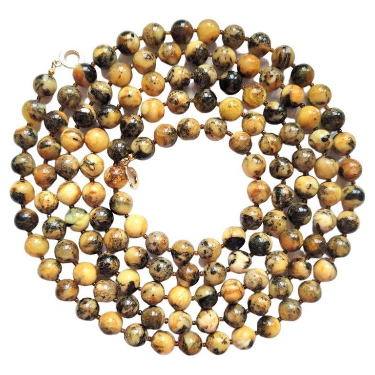 Vintage Old Baltic Amber Quail Egg Necklace For Sale at 1stDibs