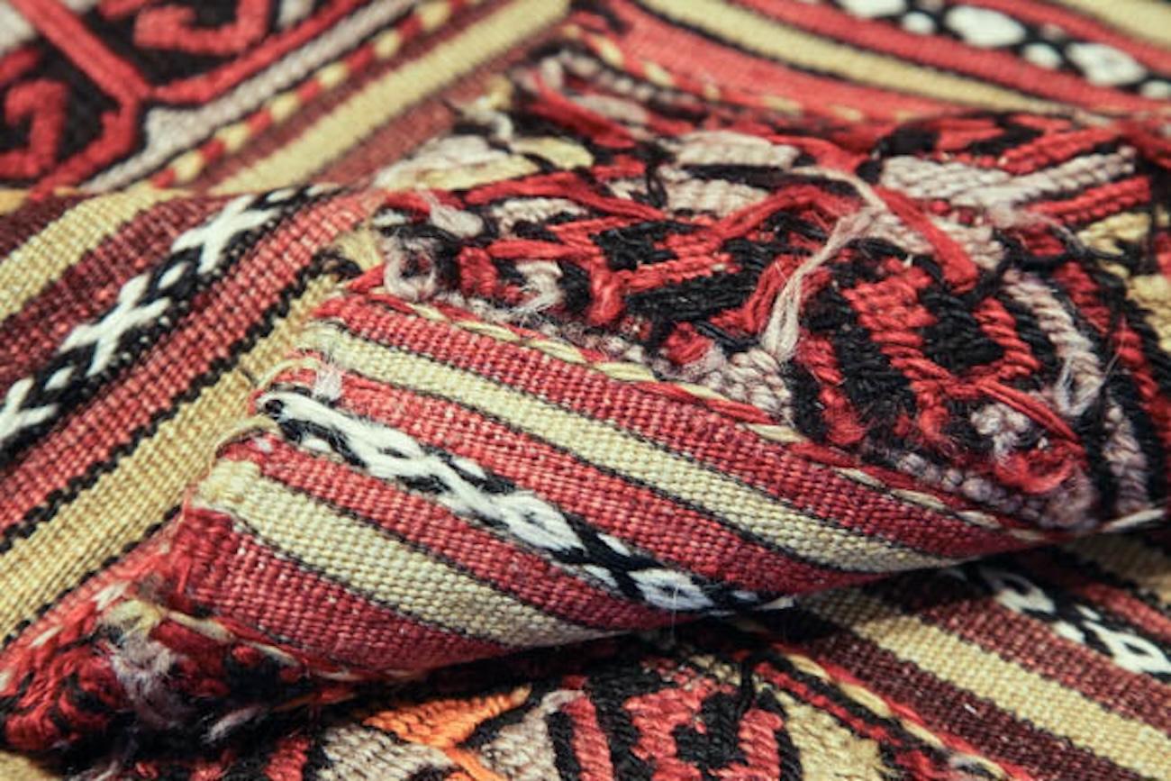 Vieux tapis Kilim cuval antique anatolien et naturel turc nomade Bon état - En vente à Tokyo, JP