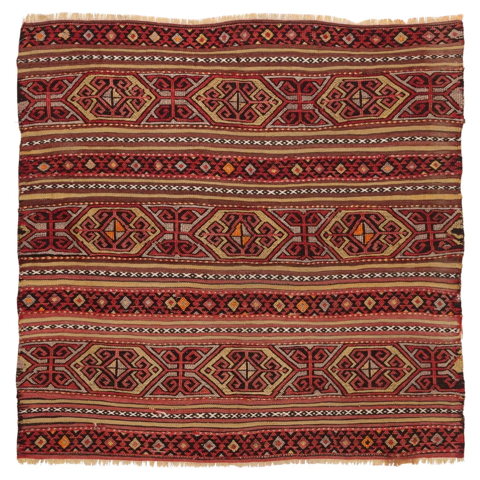 Vieux tapis Kilim cuval antique anatolien et naturel turc nomade