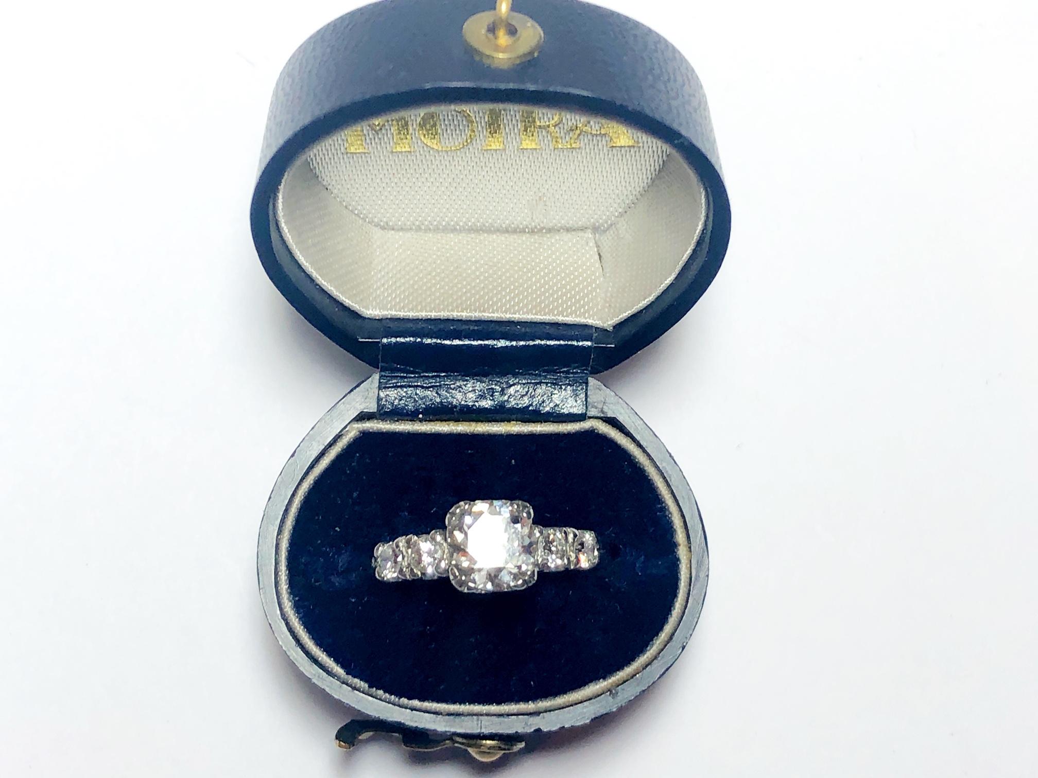 Anello solitario in platino e diamanti d'epoca con taglio antico da 0,75 carati E VS1 in vendita 2